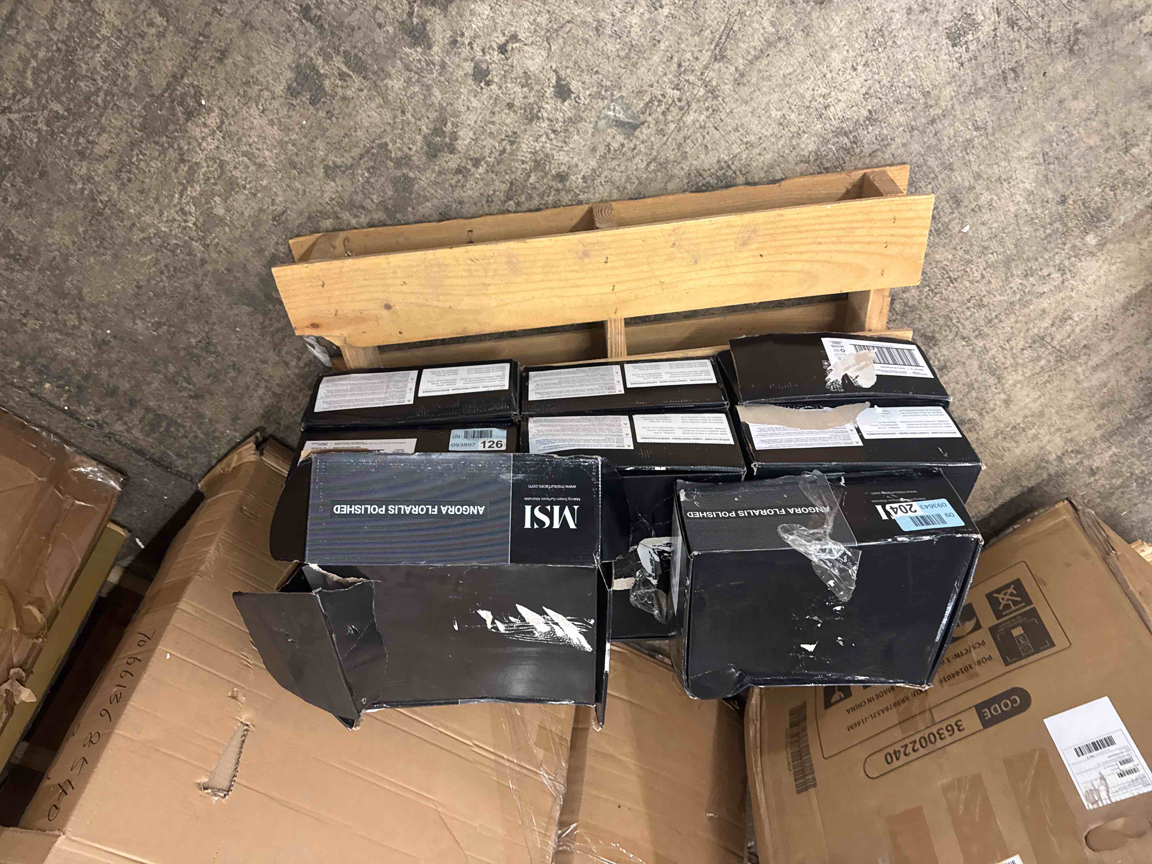 https://s3.amazonaws.com/lotting-images-prod/phillipi/YEL3400611_1780498391269.jpeg