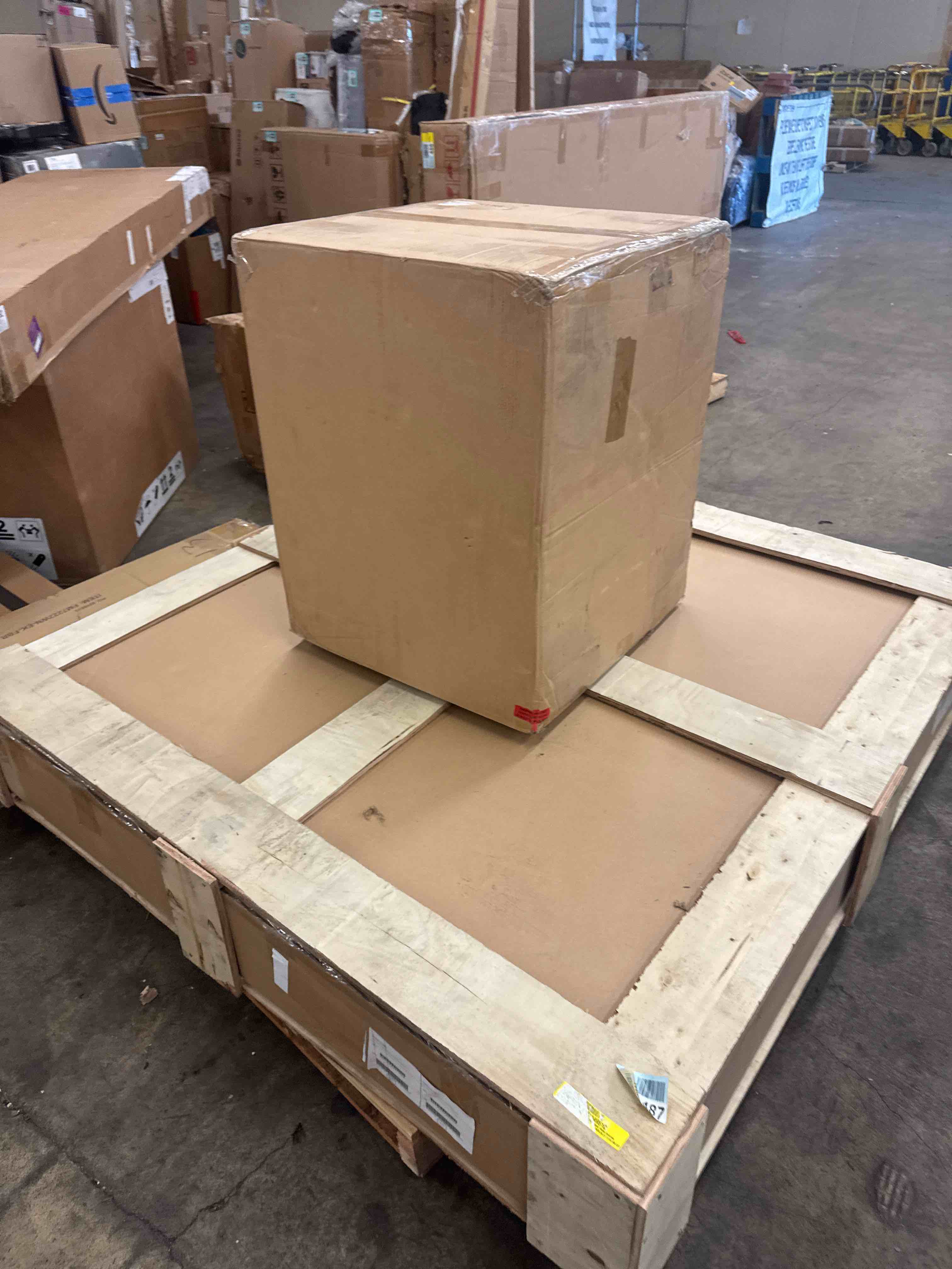 https://s3.amazonaws.com/lotting-images-prod/phillipi/YEL3400631_1780582250714.jpeg