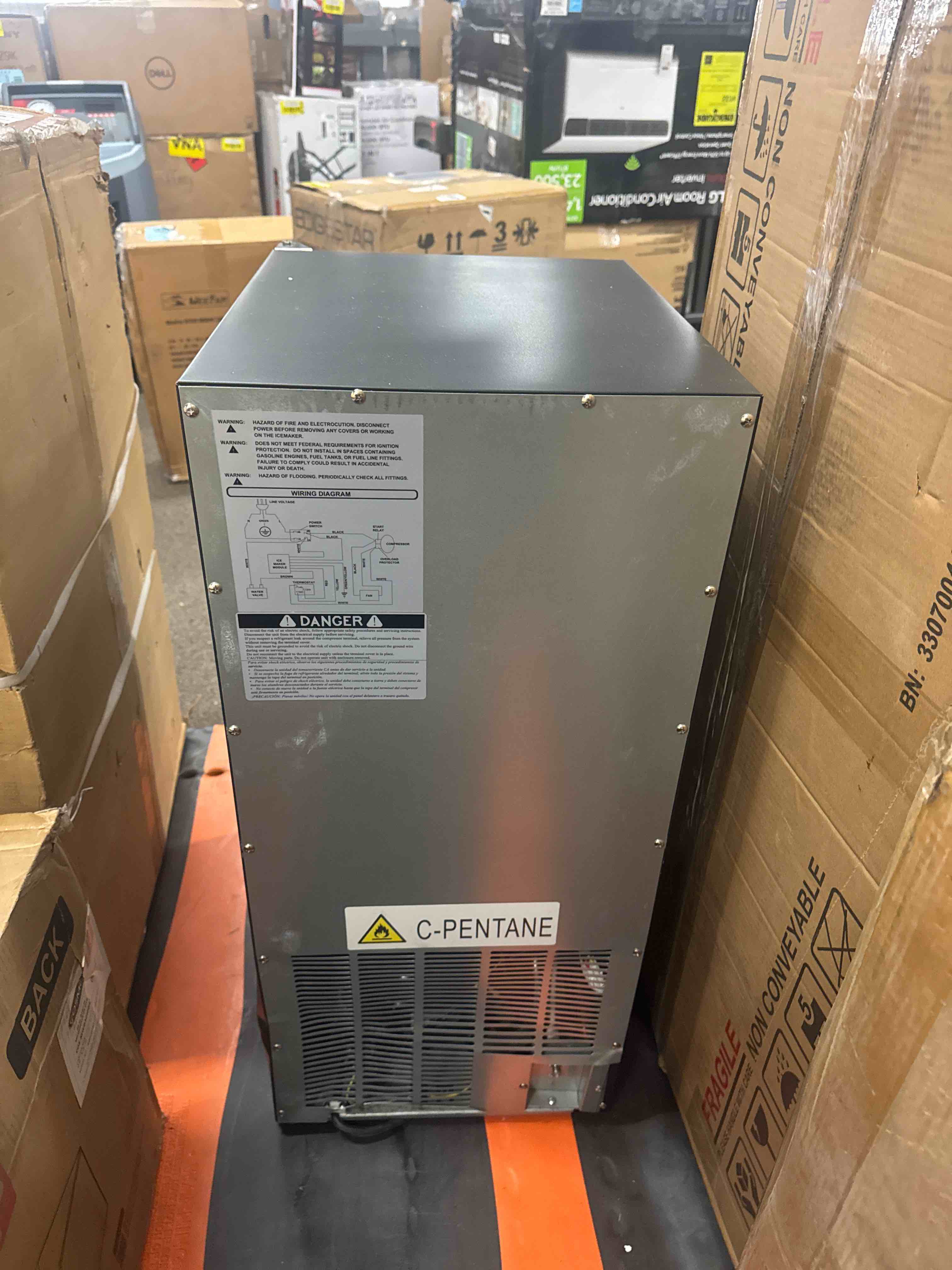 https://s3.amazonaws.com/lotting-images-prod/phillipi/YEL3400736_1781716025501.jpeg