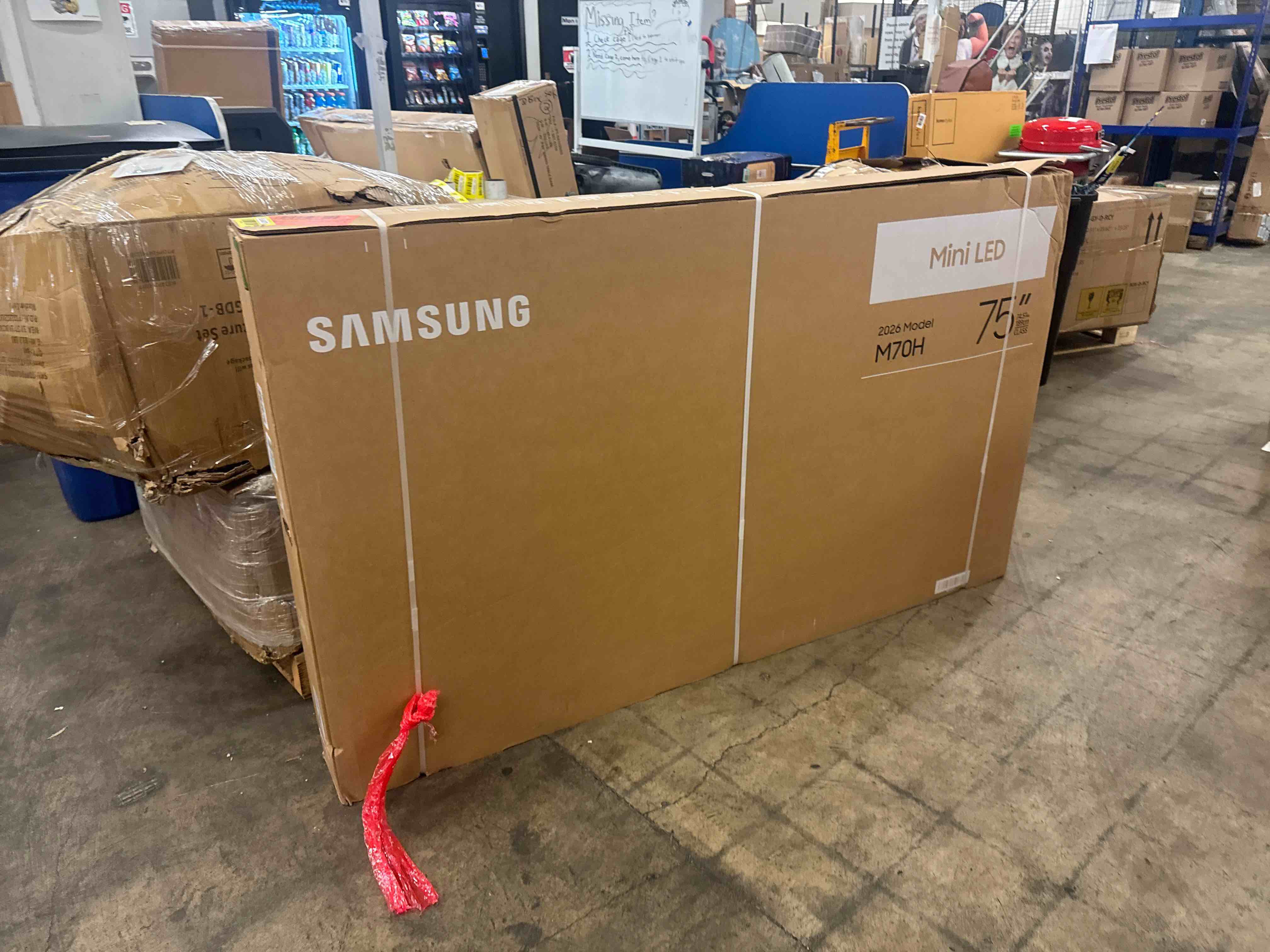 https://s3.amazonaws.com/lotting-images-prod/phillipi/YEL3400769_1781720430856.jpeg