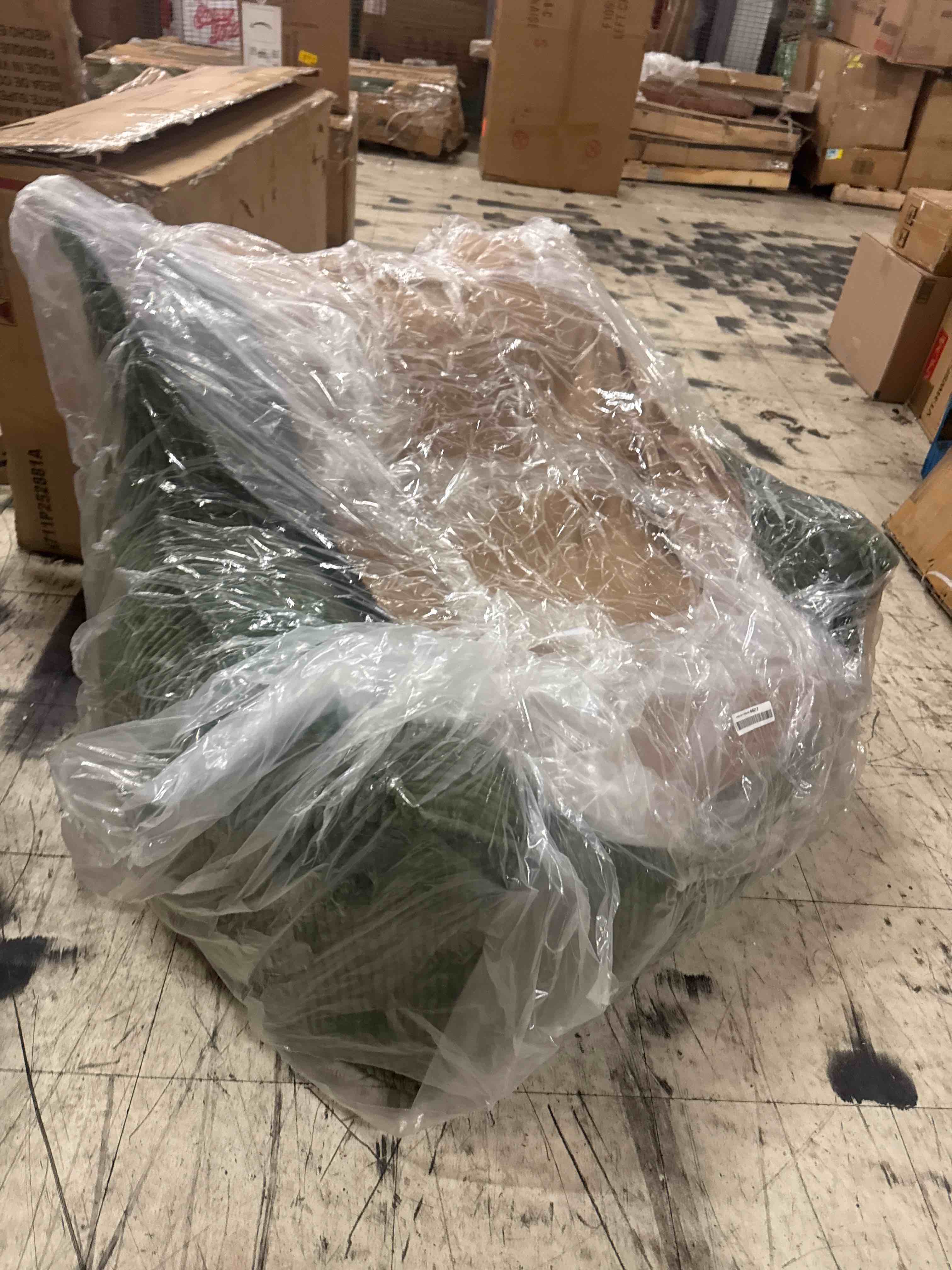 Condition photo showing New/Like New for bean bag chair, big bean bag chairs, large beanbag chair with filler, stuffed bean bag chair with filling for living room (corduroy fabric in green, 39.4" d×41.8" w×30.8" h)