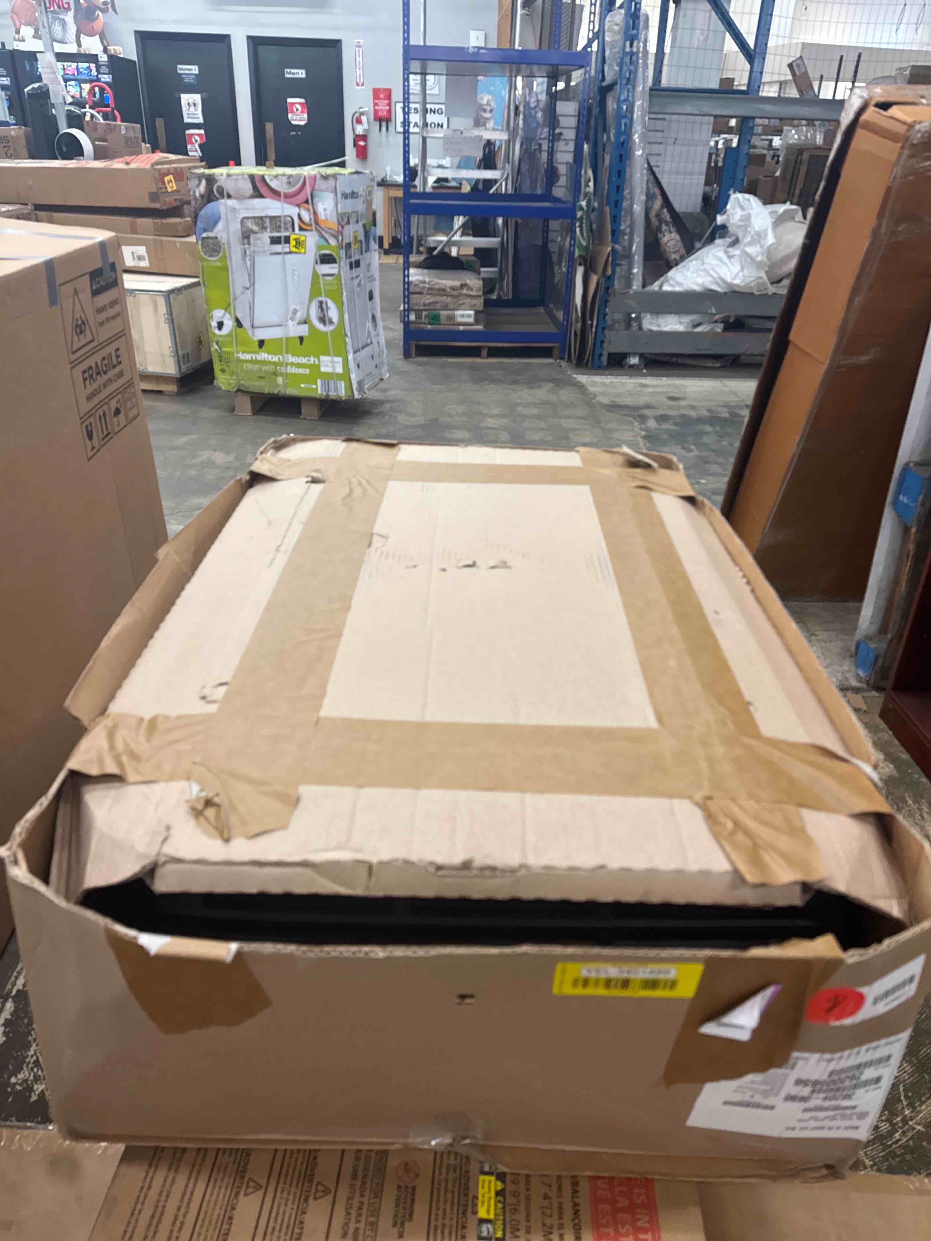 https://s3.amazonaws.com/lotting-images-prod/phillipi/YEL3401492_1776954944135.jpeg