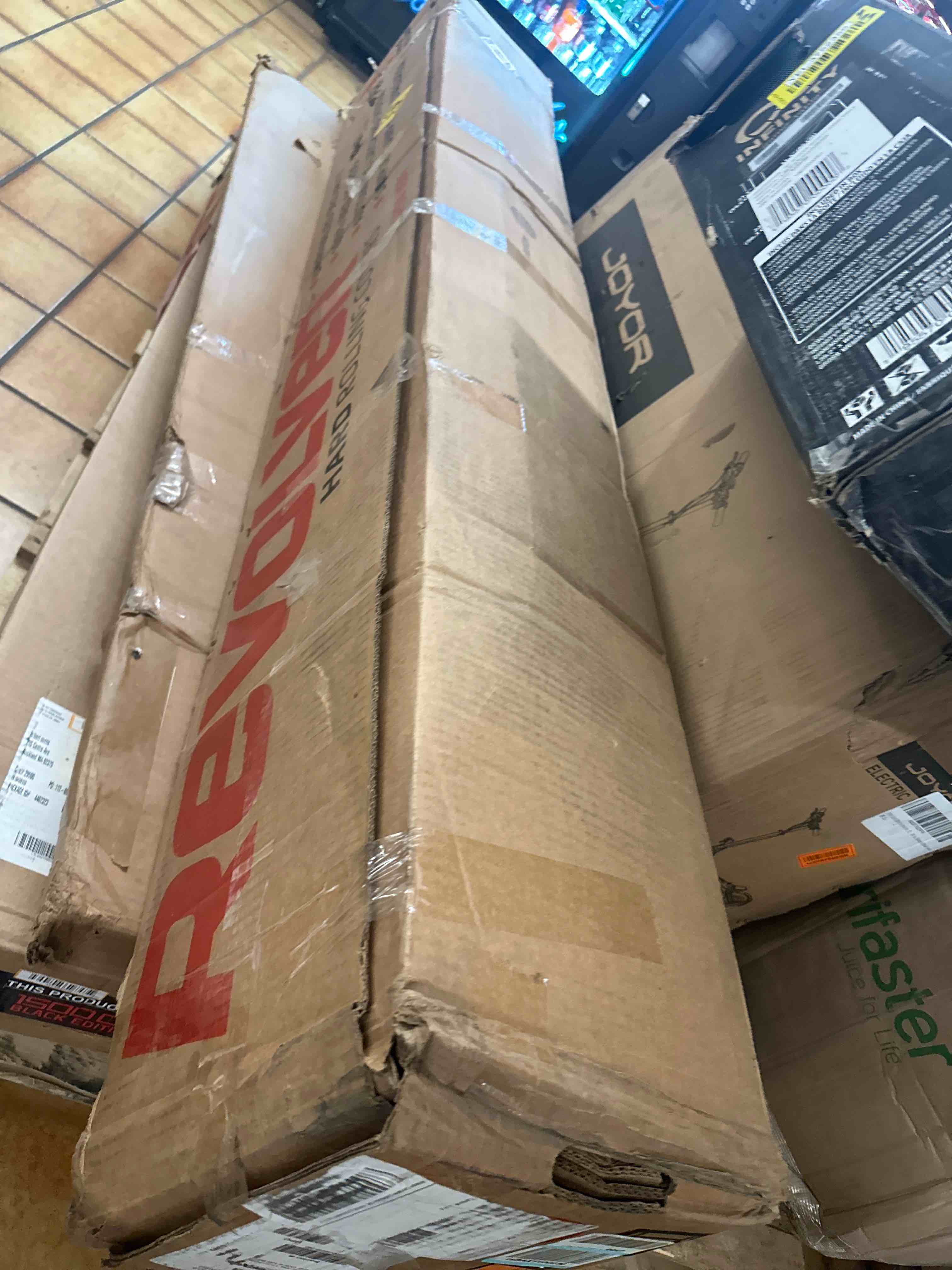 https://s3.amazonaws.com/lotting-images-prod/phillipi/YEL3752355_1677871098199.jpeg
