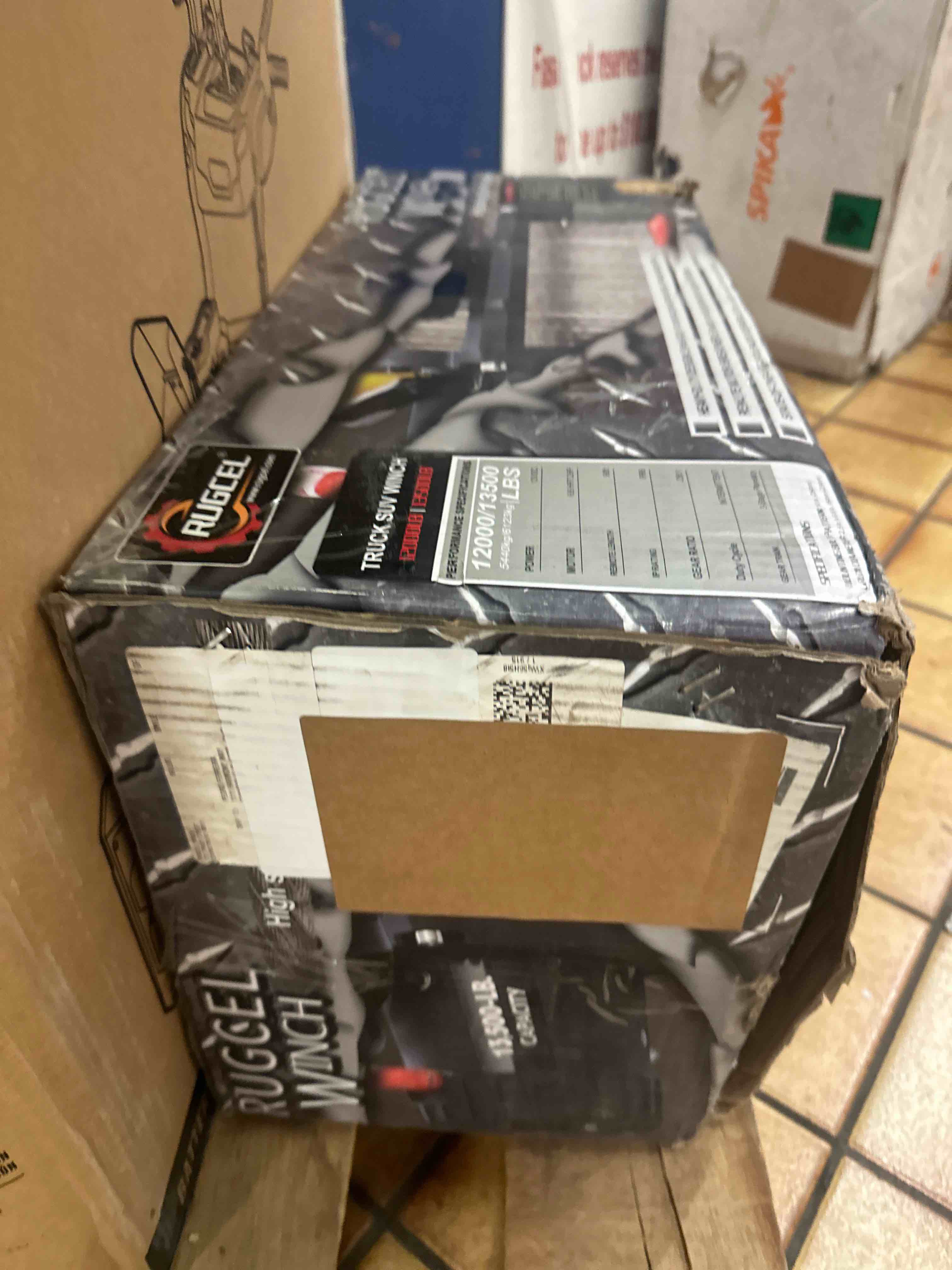 https://s3.amazonaws.com/lotting-images-prod/phillipi/YEL3752359_1677870825521.jpeg