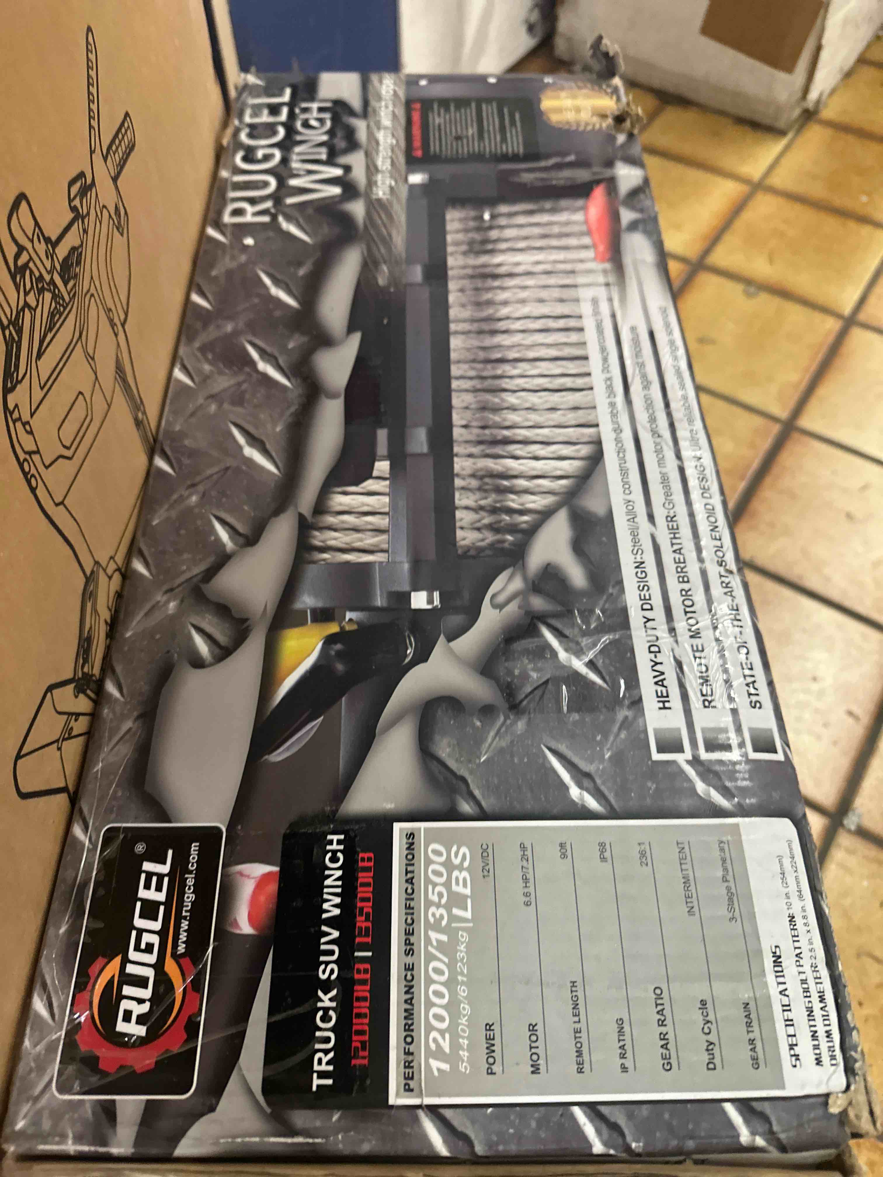 https://s3.amazonaws.com/lotting-images-prod/phillipi/YEL3752359_1677870827128.jpeg