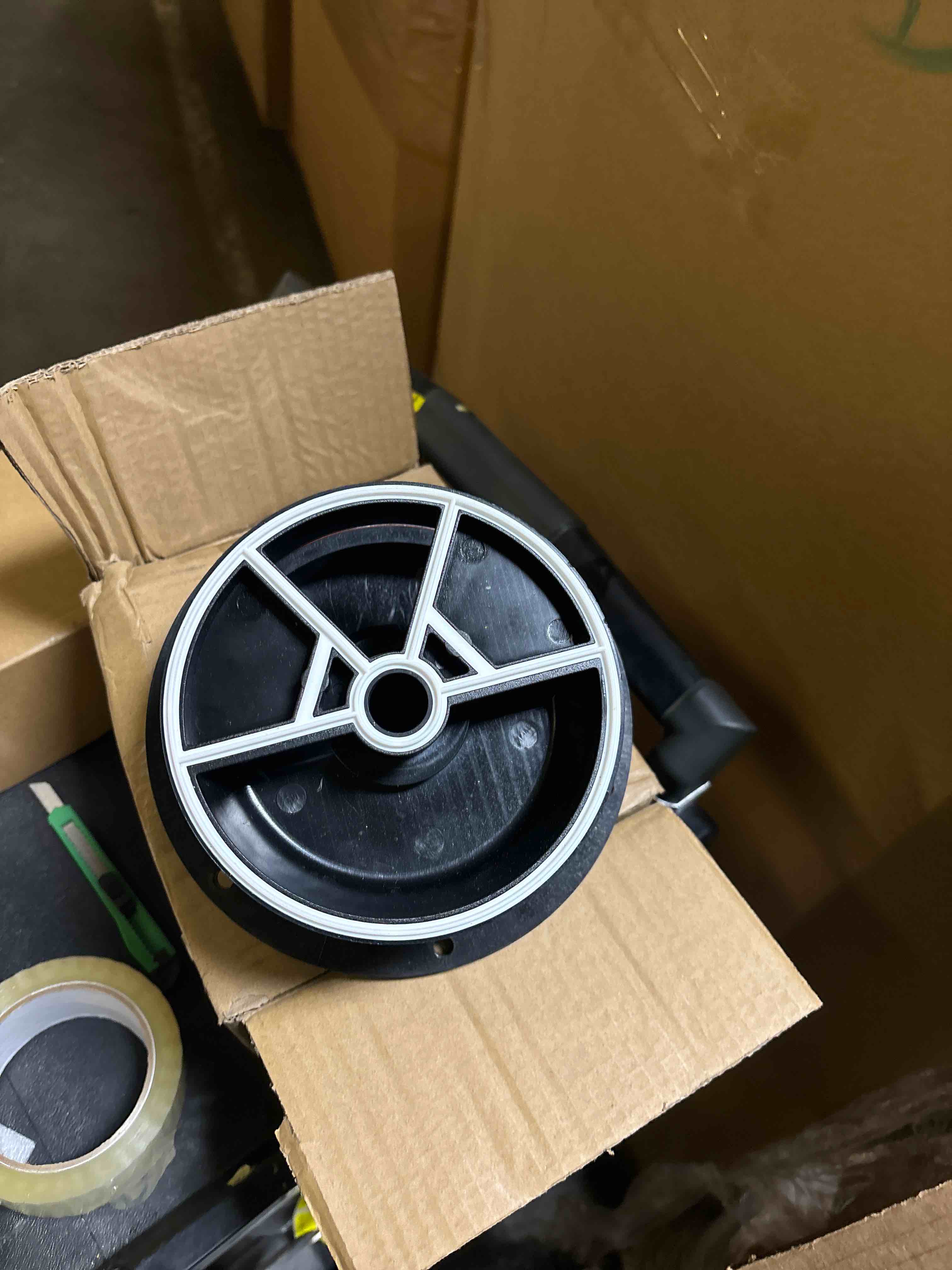 https://s3.amazonaws.com/lotting-images-prod/phillipi/YEL3779353_1726761110565.jpeg