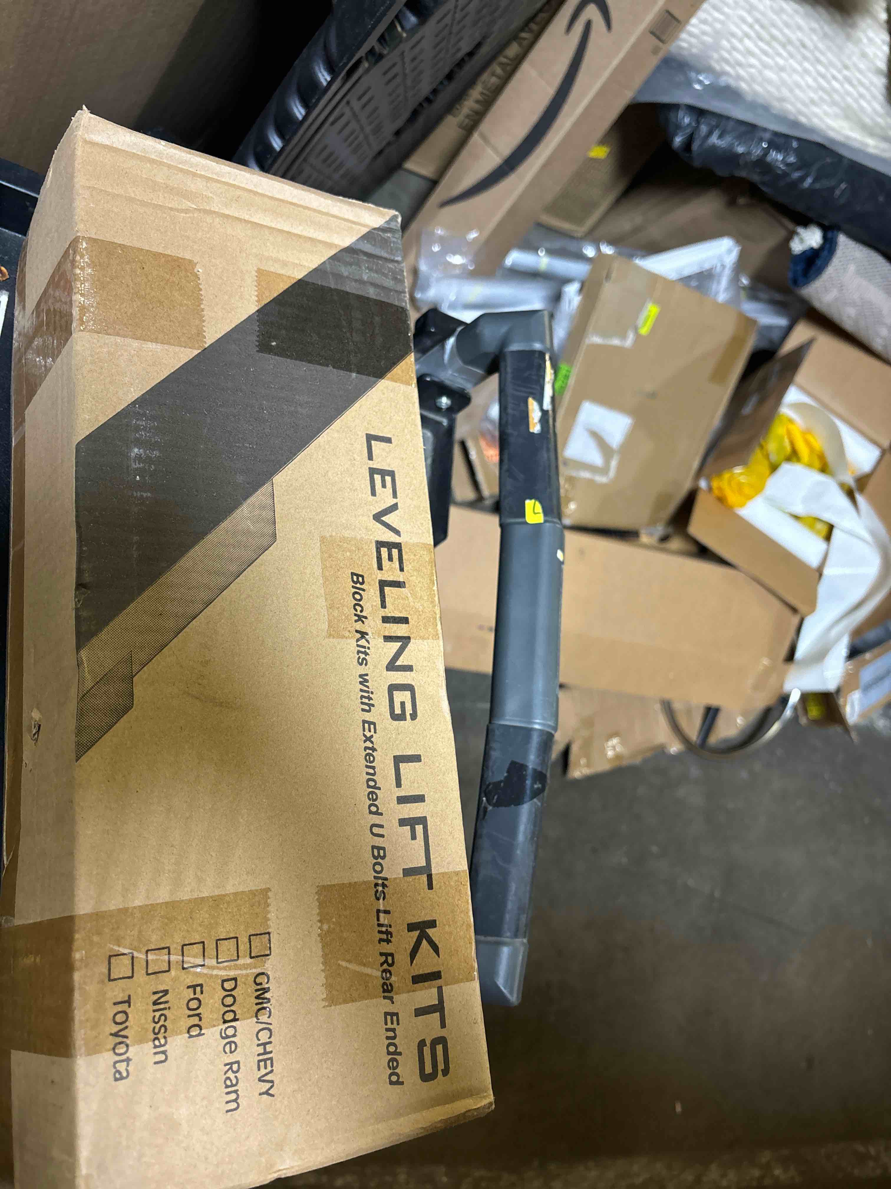https://s3.amazonaws.com/lotting-images-prod/phillipi/YEL3779362_1726763006697.jpeg