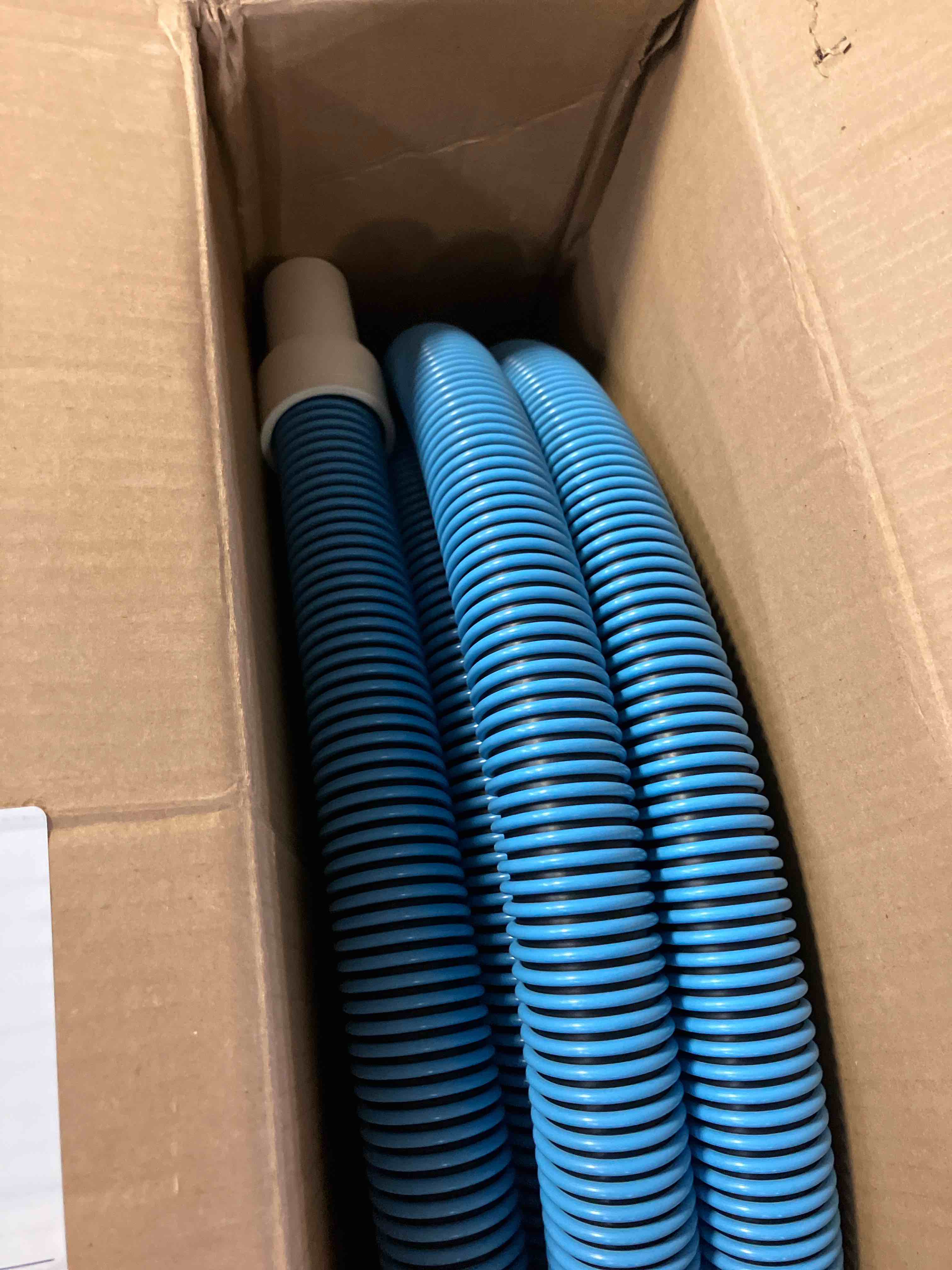 https://s3.amazonaws.com/lotting-images-prod/phillipi/YEL3780535_1724946231432.jpeg