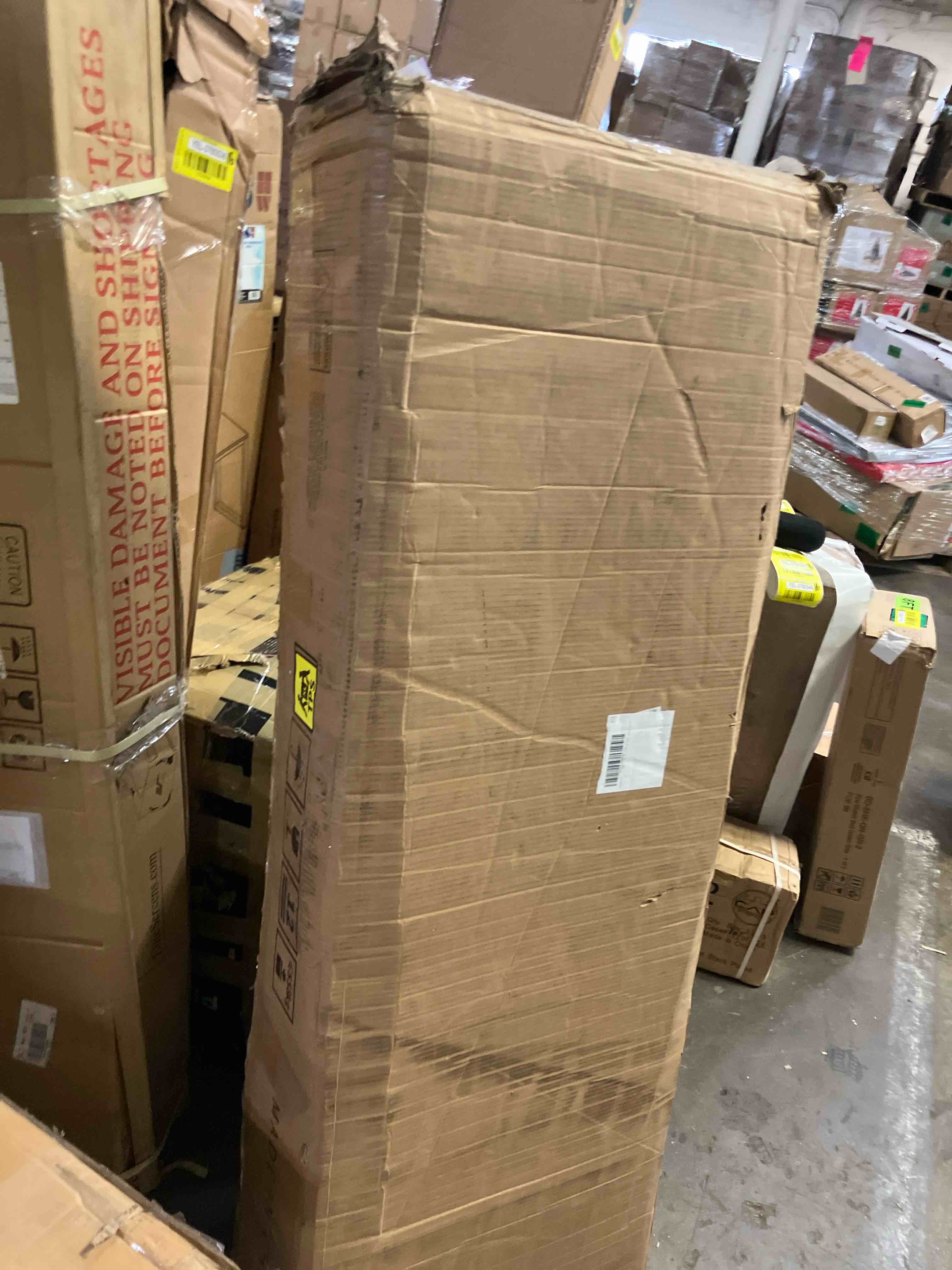 https://s3.amazonaws.com/lotting-images-prod/phillipi/YEL3780541_1724947942968.jpeg