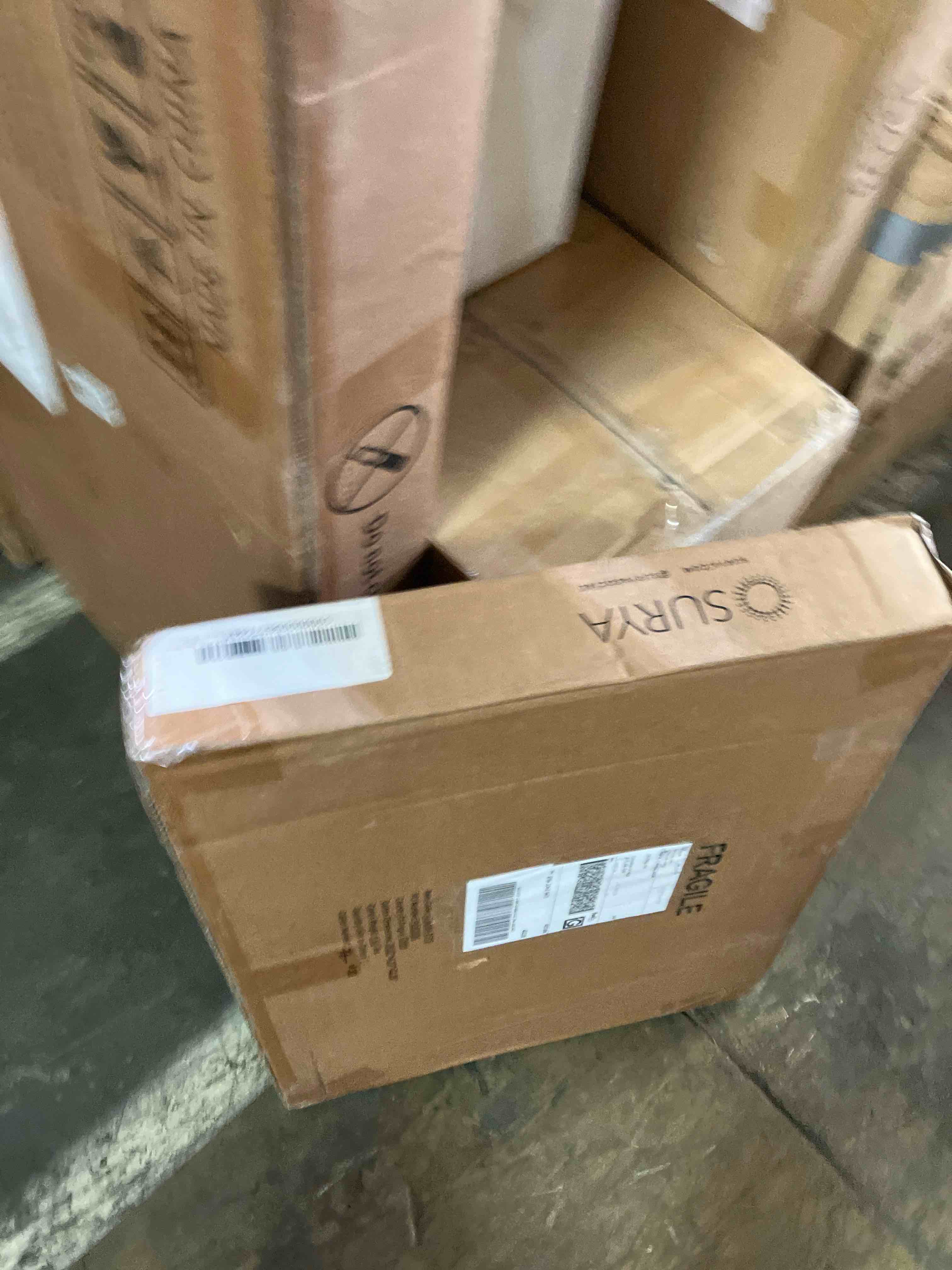 https://s3.amazonaws.com/lotting-images-prod/phillipi/YEL3780812_1725045294722.jpeg