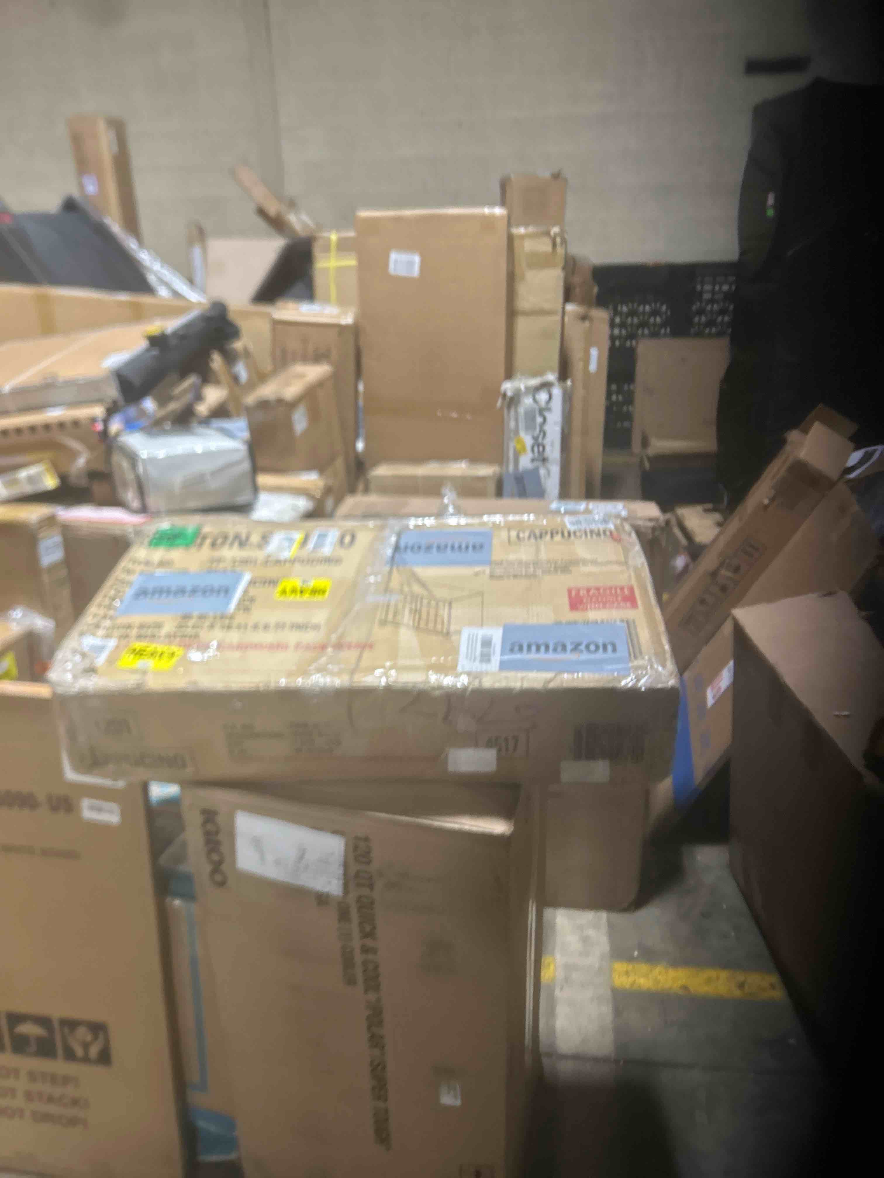 https://s3.amazonaws.com/lotting-images-prod/phillipi/YEL3785885_1735666656021.jpeg