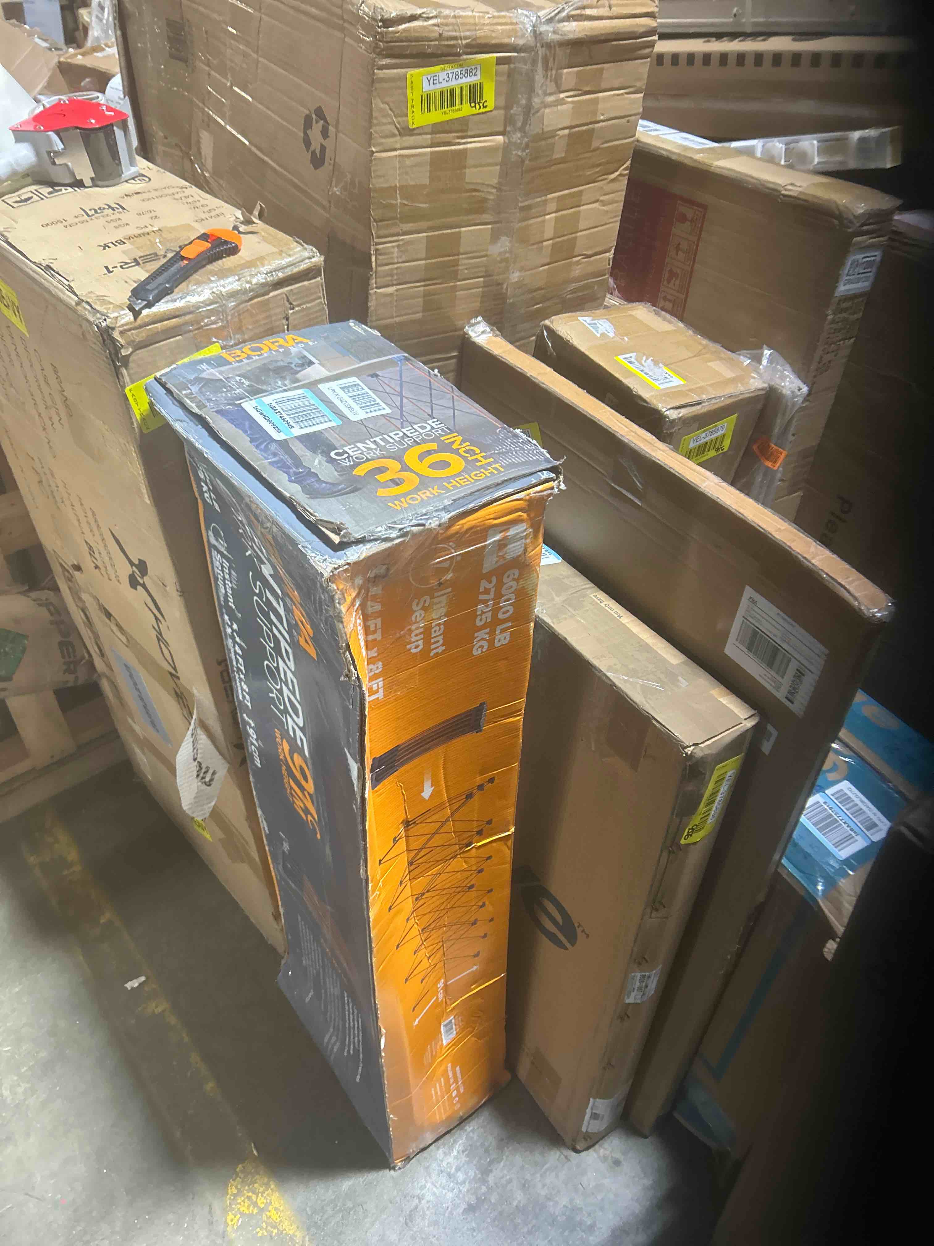 https://s3.amazonaws.com/lotting-images-prod/phillipi/YEL3785887_1735666805471.jpeg