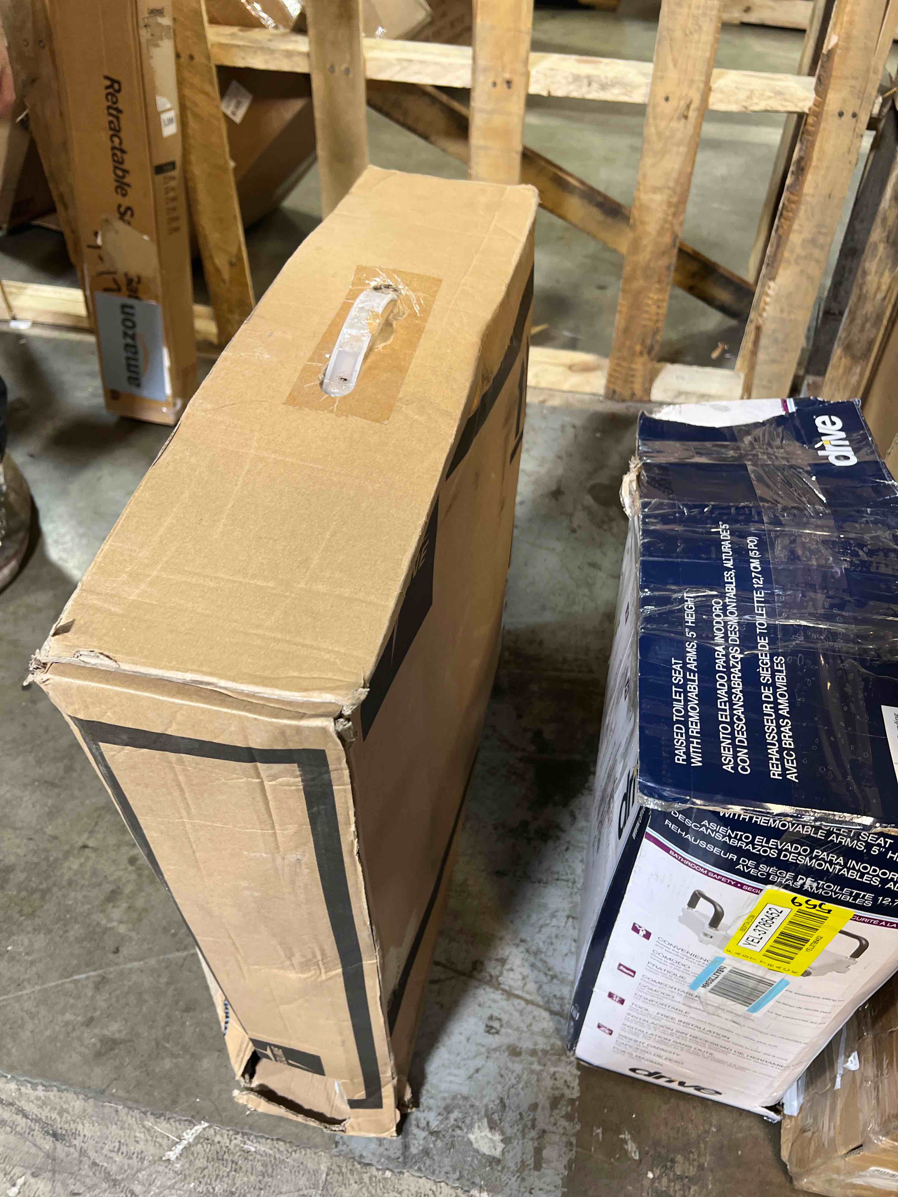 https://s3.amazonaws.com/lotting-images-prod/phillipi/YEL3786453_1729005580674.jpeg