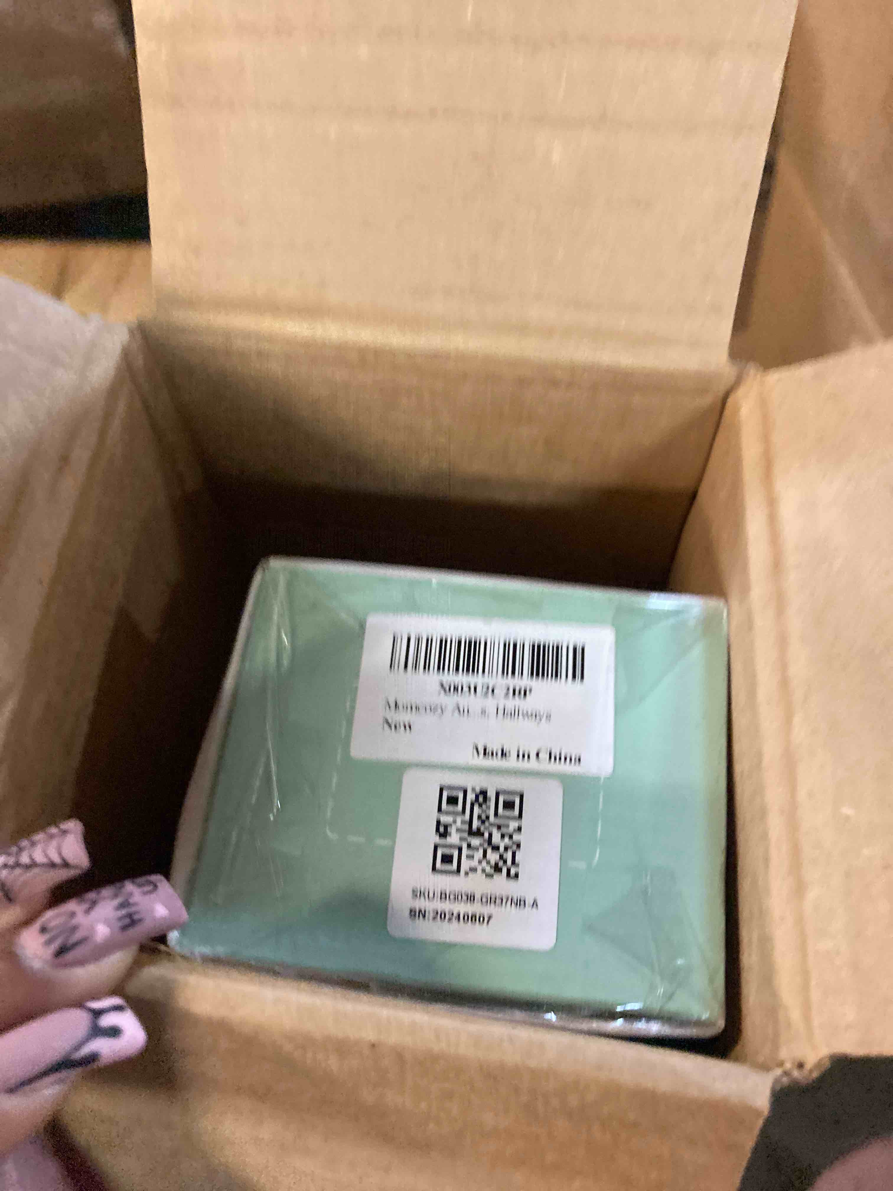 https://s3.amazonaws.com/lotting-images-prod/phillipi/YEL3786932_1729612199641.jpeg