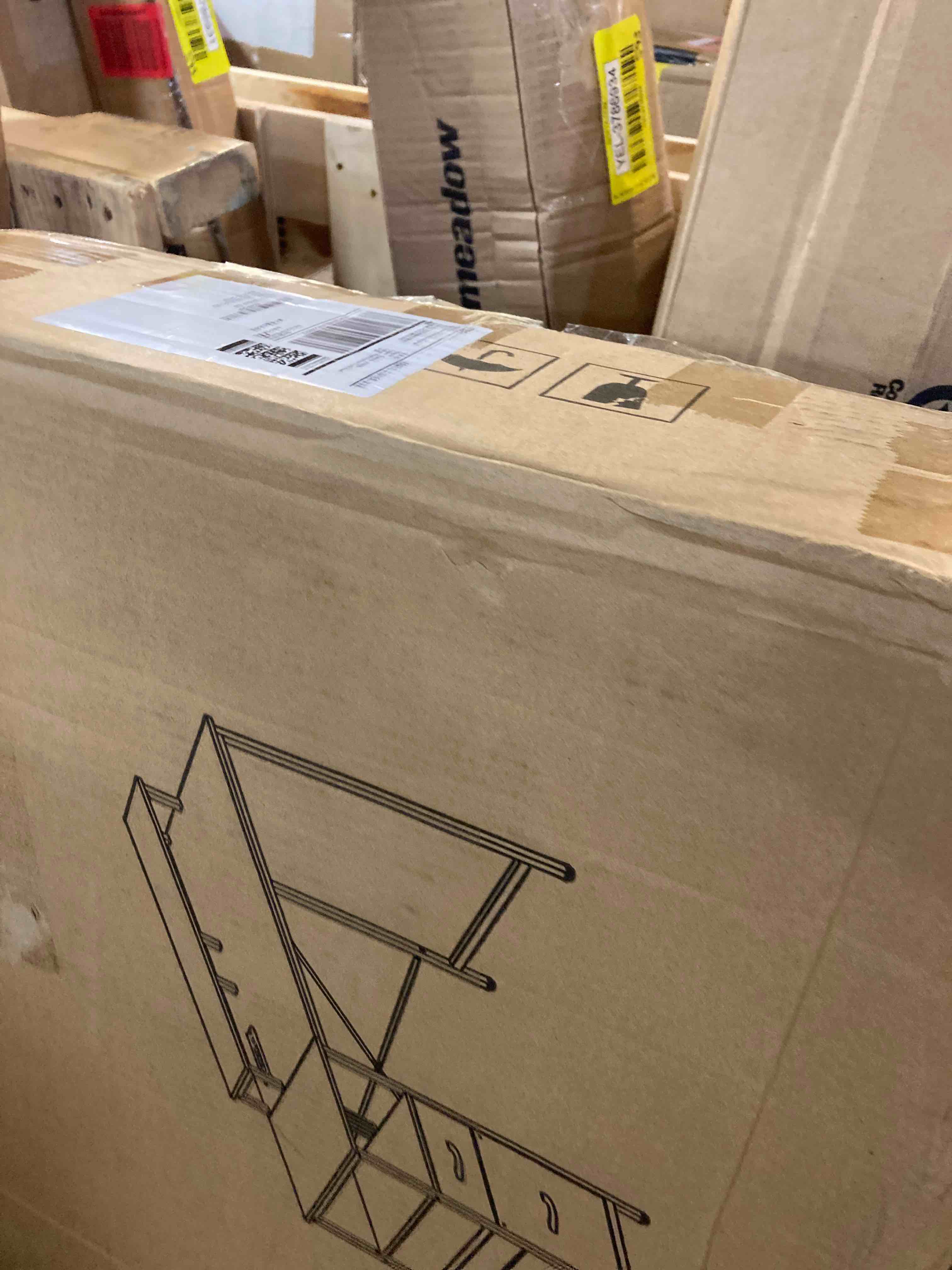 https://s3.amazonaws.com/lotting-images-prod/phillipi/YEL3786942_1729614358471.jpeg