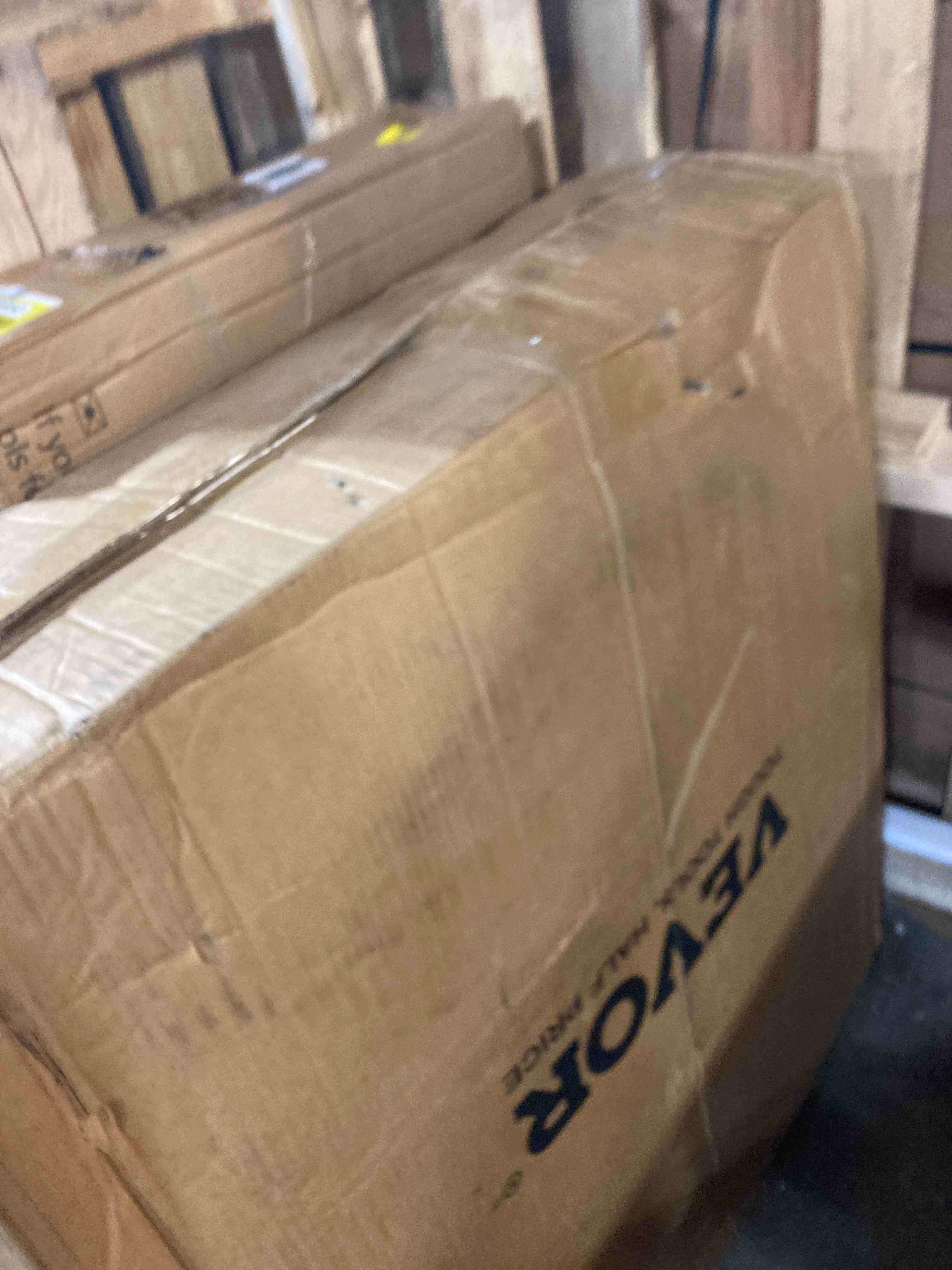 https://s3.amazonaws.com/lotting-images-prod/phillipi/YEL3786951_1729616009887.jpeg