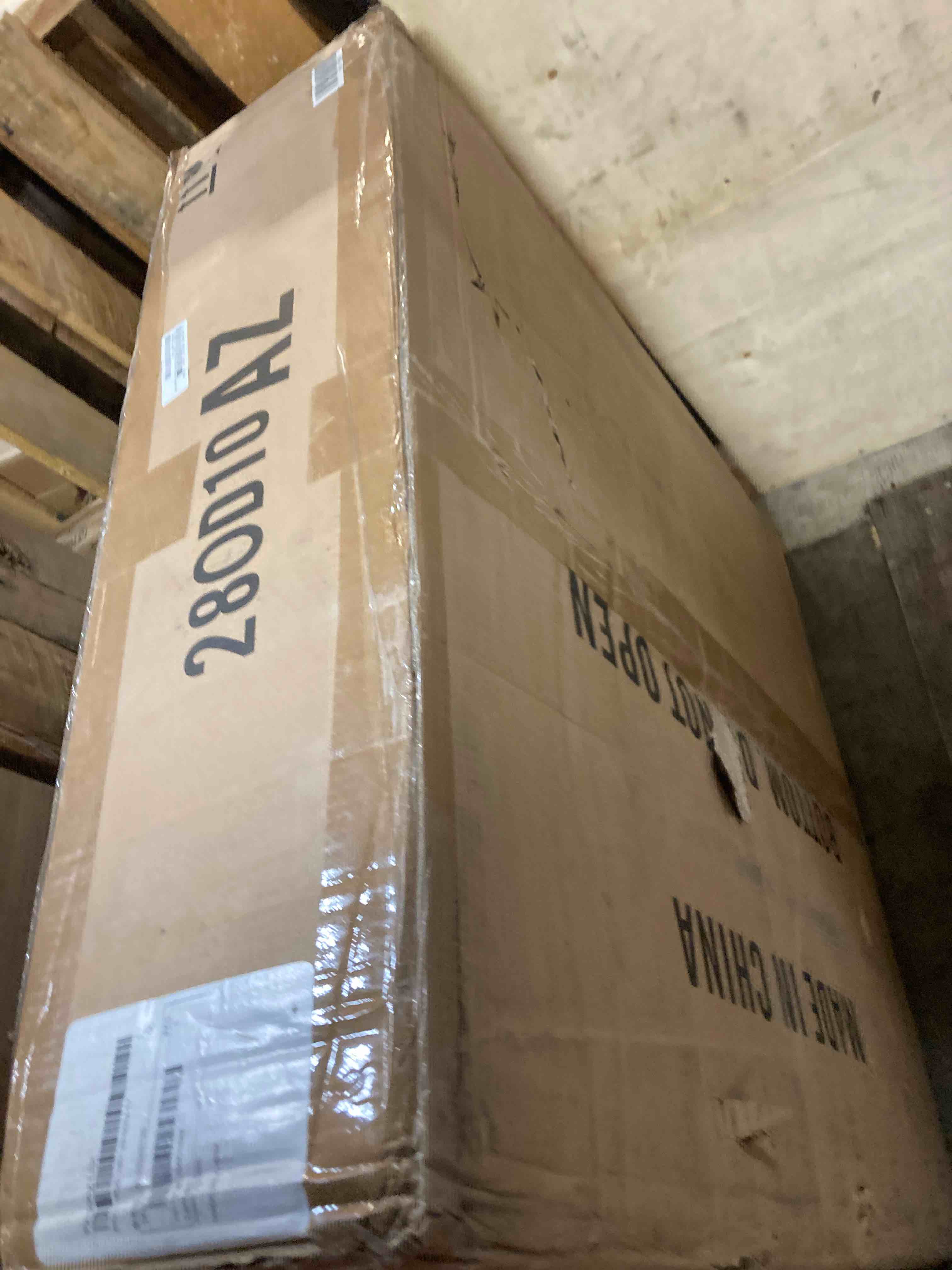 https://s3.amazonaws.com/lotting-images-prod/phillipi/YEL3787113_1729701633927.jpeg
