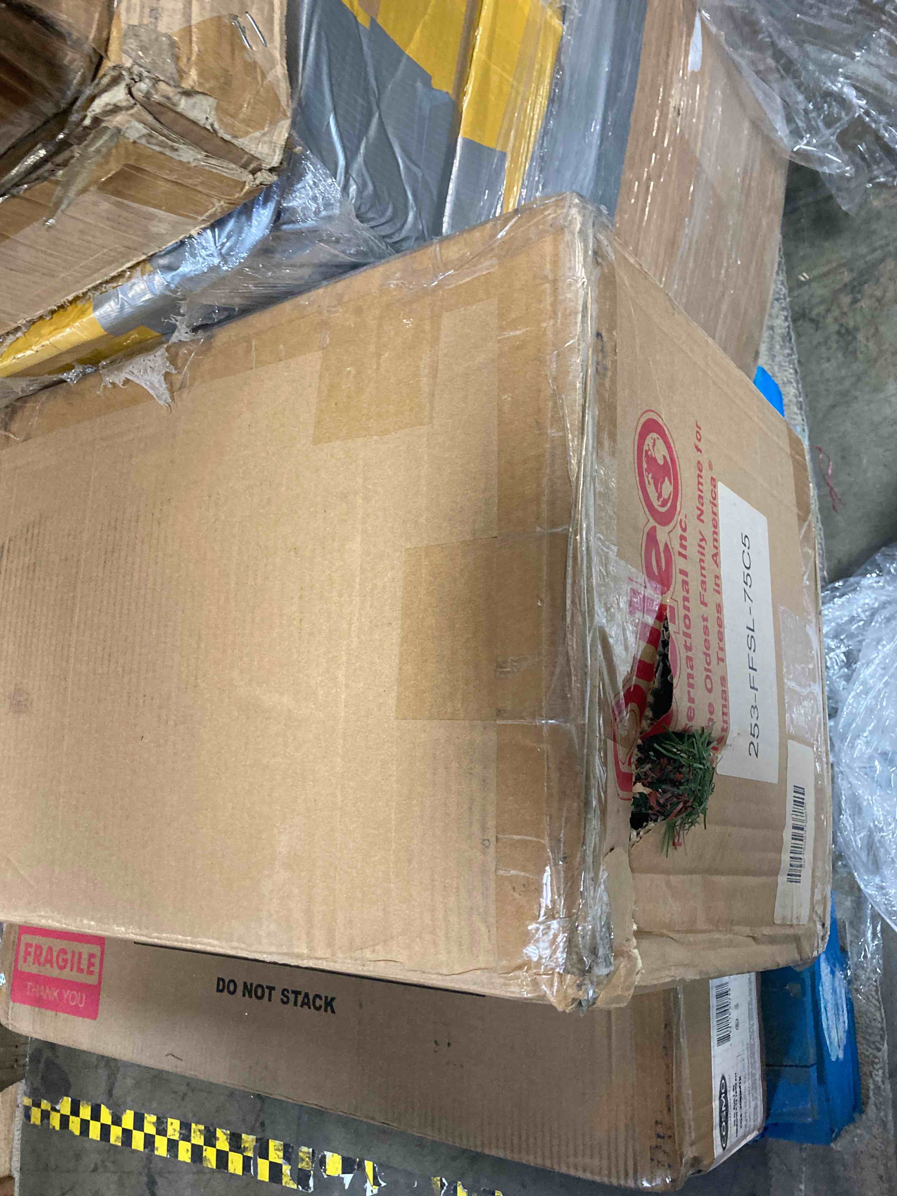 https://s3.amazonaws.com/lotting-images-prod/phillipi/YEL3787118_1729702606738.jpeg