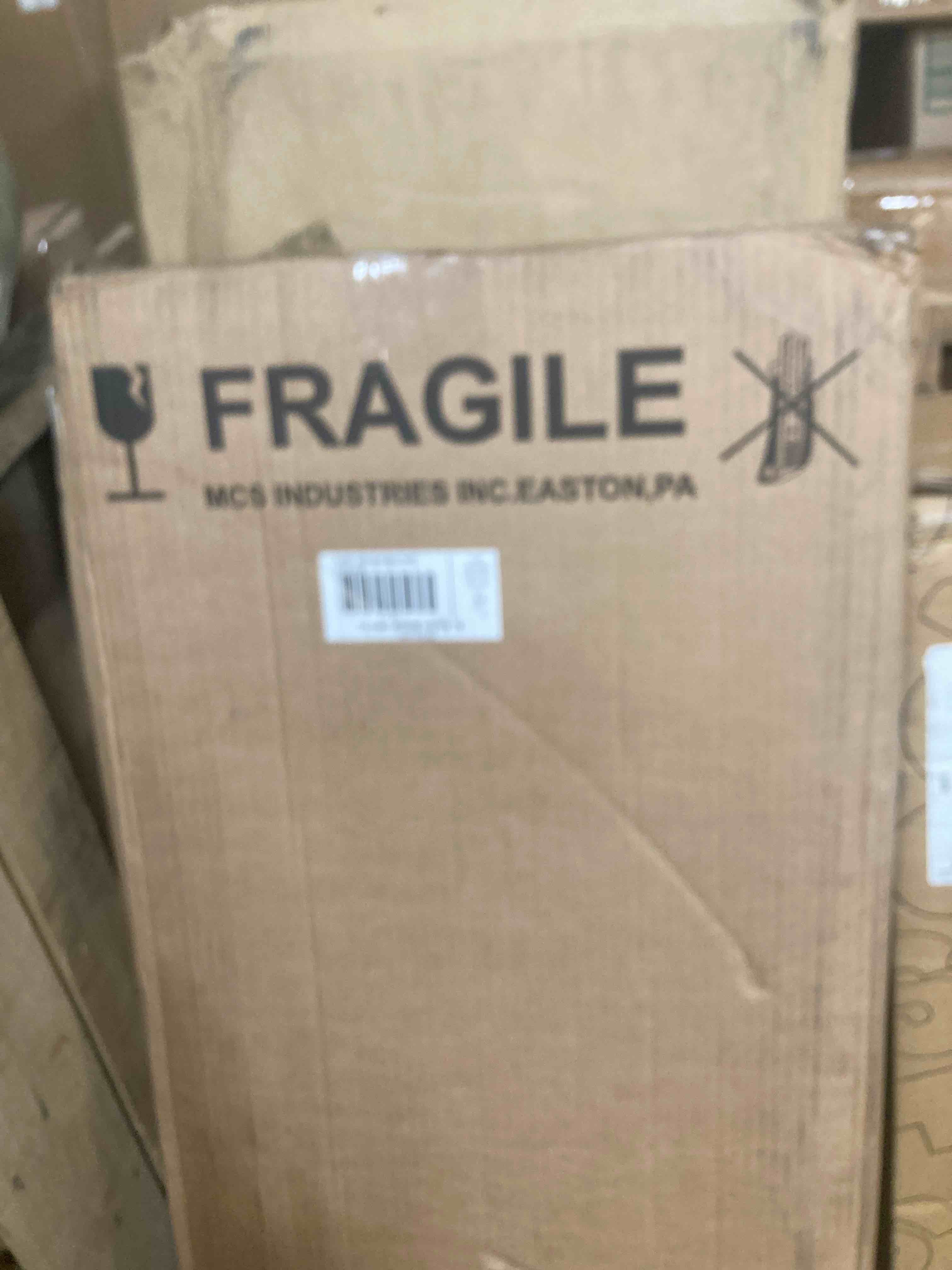 https://s3.amazonaws.com/lotting-images-prod/phillipi/YEL3787391_1730388037943.jpeg