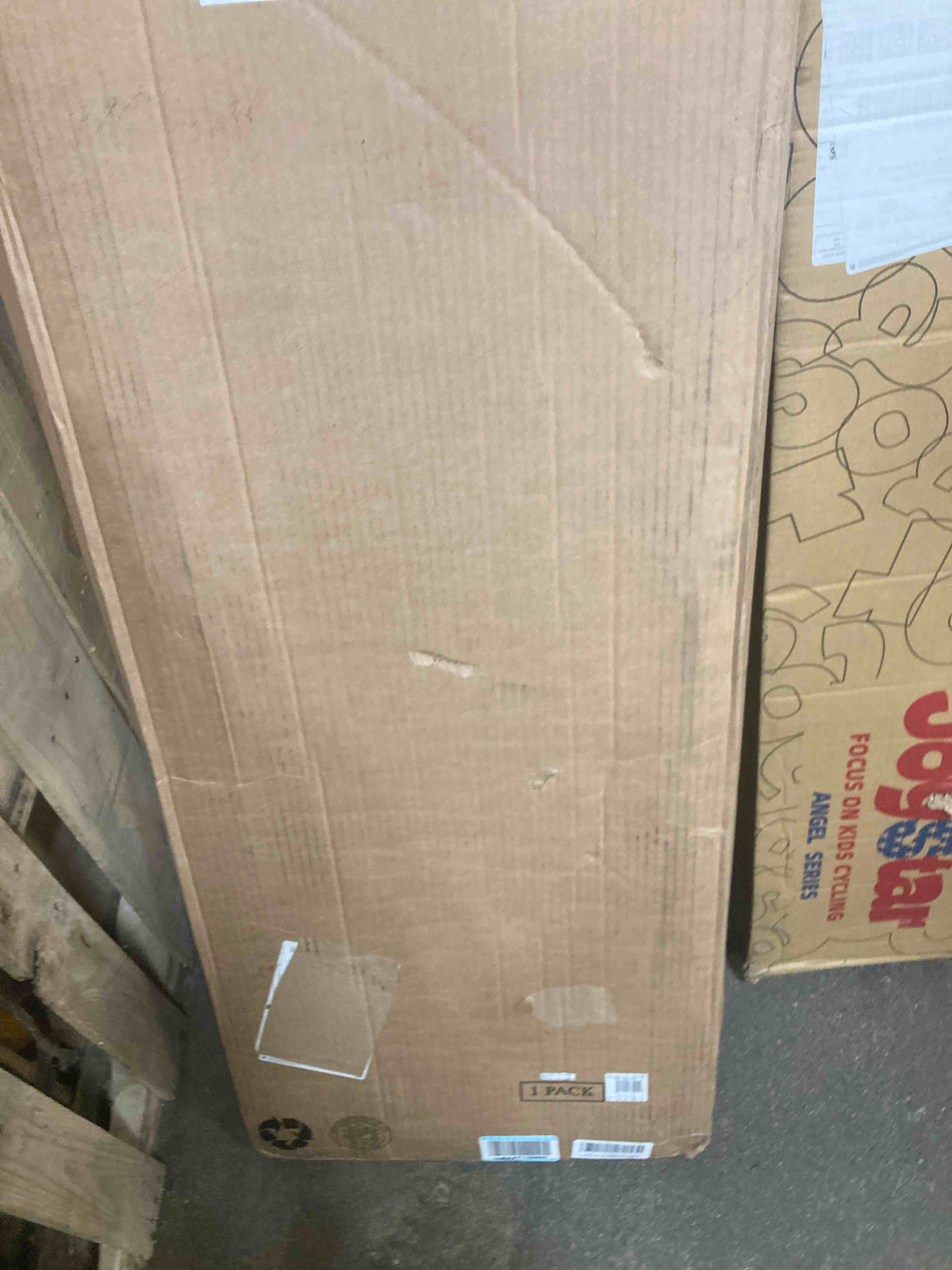 https://s3.amazonaws.com/lotting-images-prod/phillipi/YEL3787391_1730388038976.jpeg