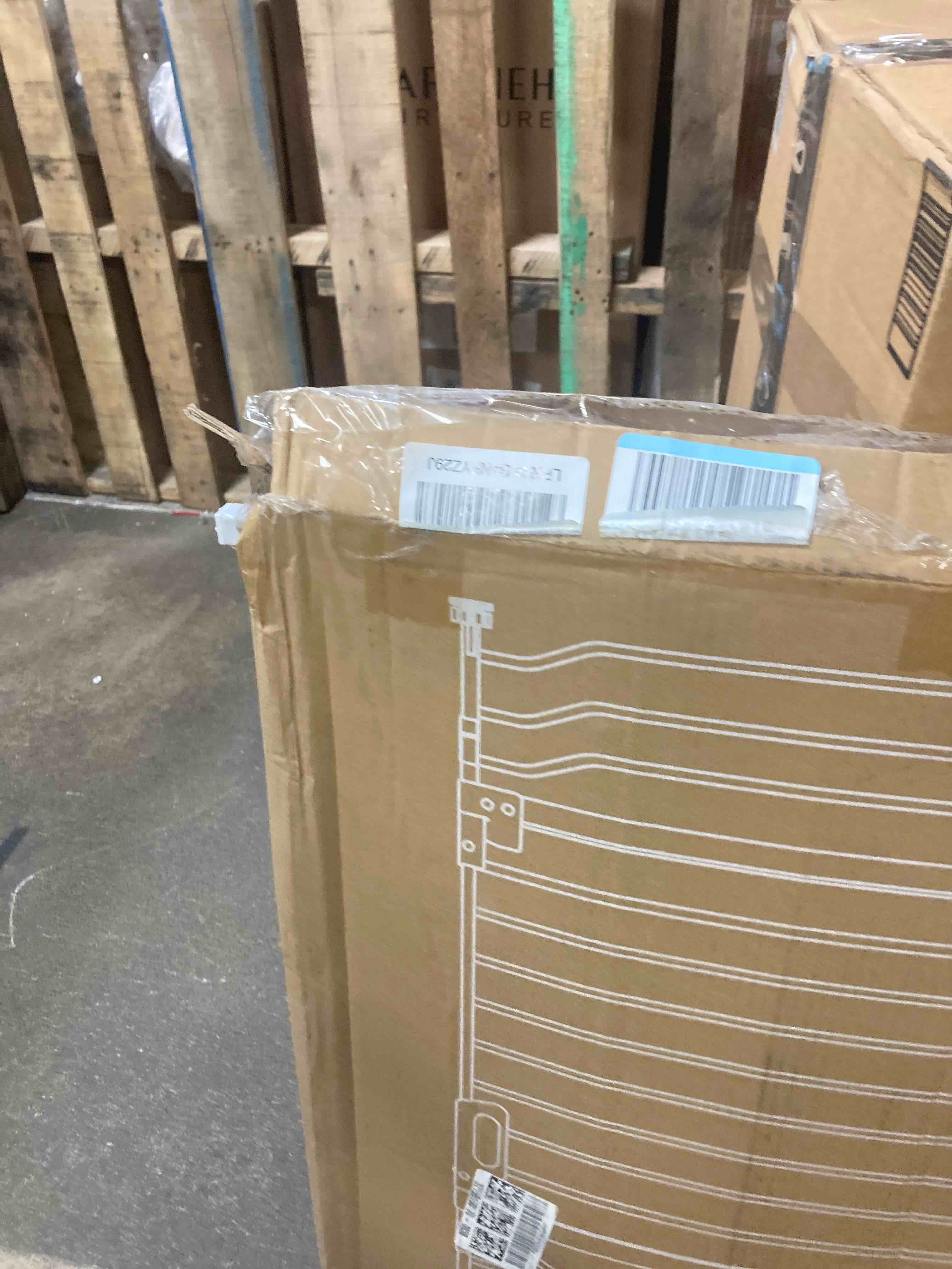 https://s3.amazonaws.com/lotting-images-prod/phillipi/YEL3787394_1730388446161.jpeg