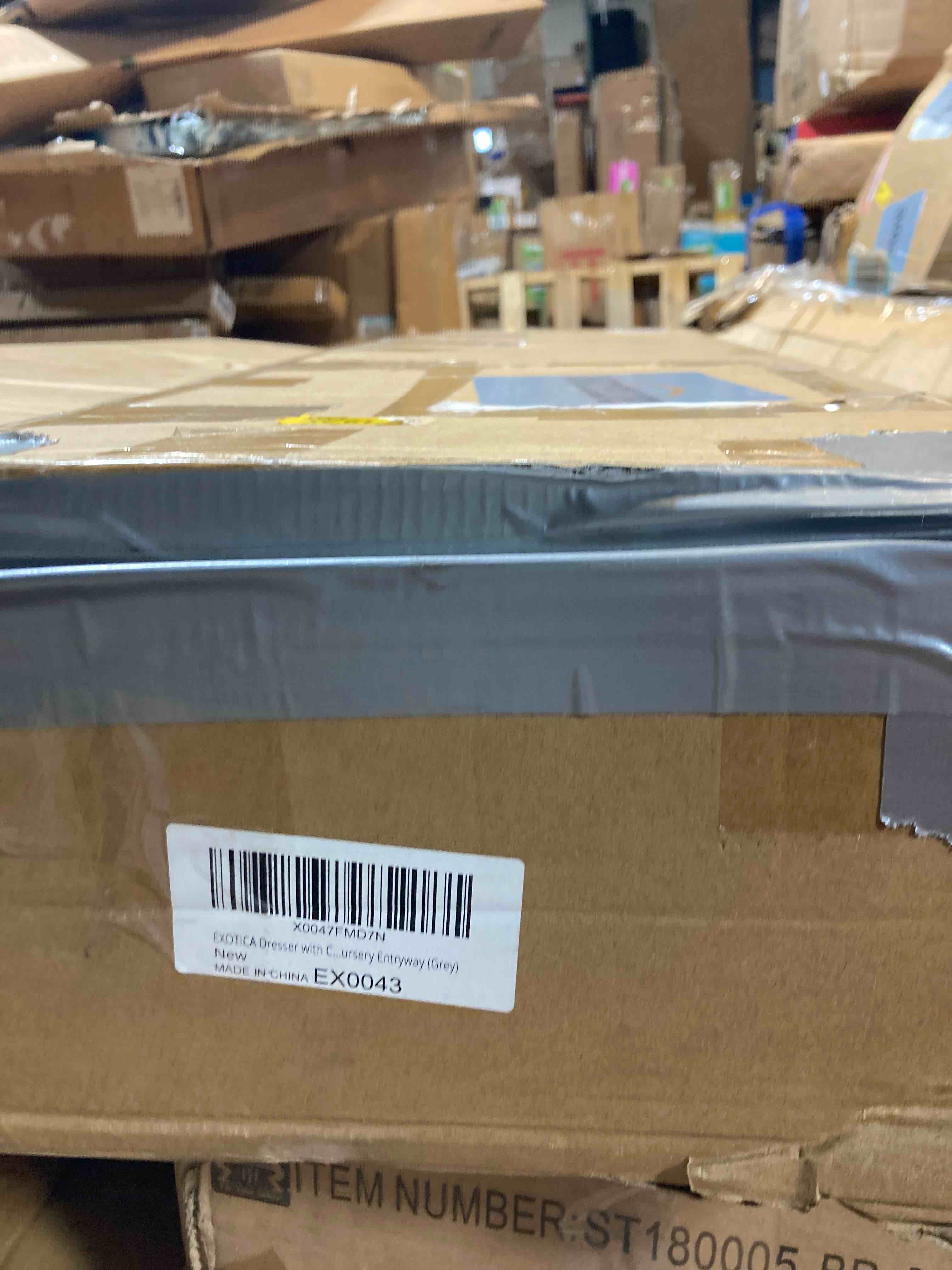 https://s3.amazonaws.com/lotting-images-prod/phillipi/YEL3787768_1730833388547.jpeg