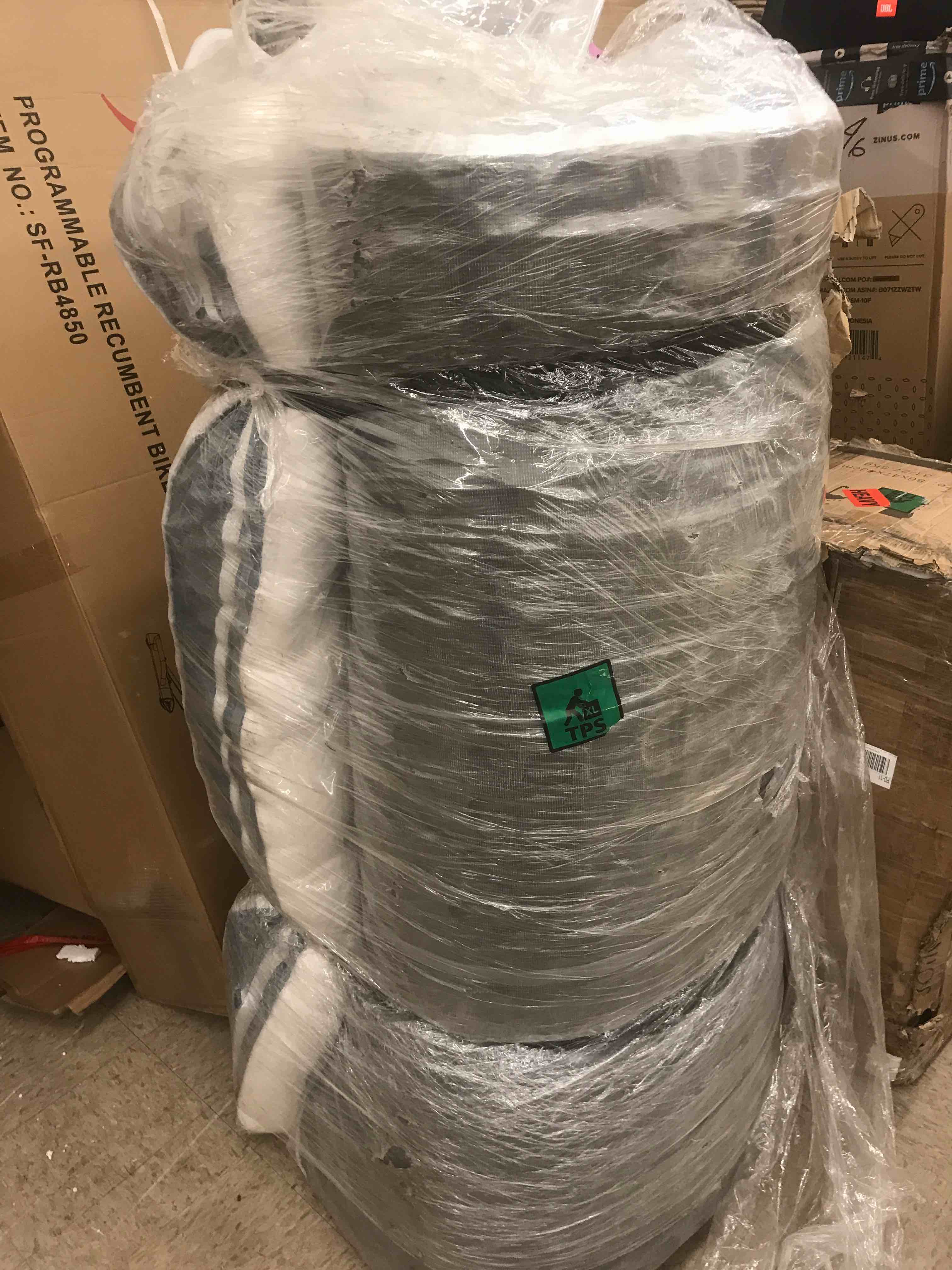 https://s3.amazonaws.com/lotting-images-prod/phillipi/YEL3970599_1678288964168.jpeg