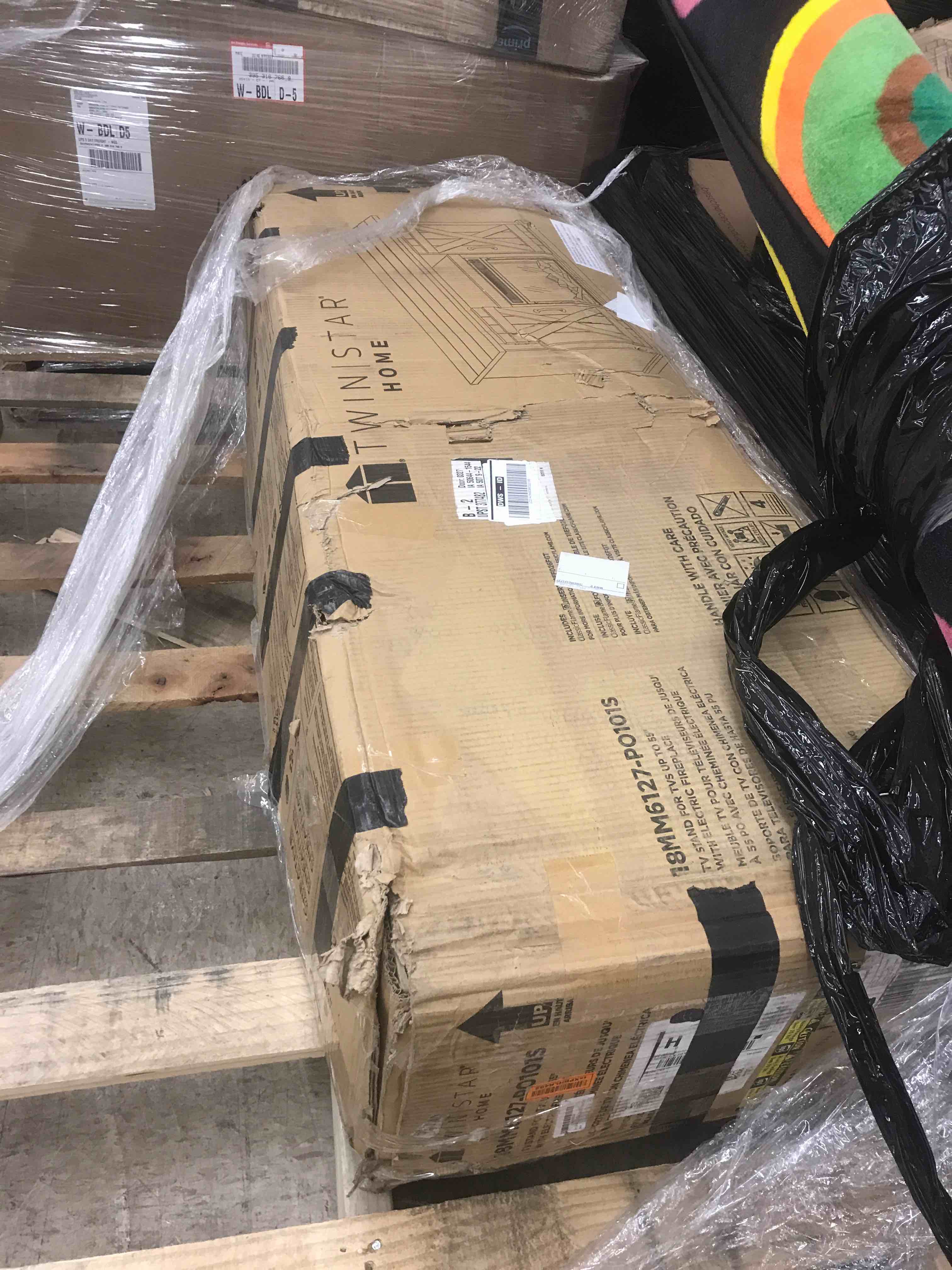 https://s3.amazonaws.com/lotting-images-prod/phillipi/YEL3970601_1678289330707.jpeg