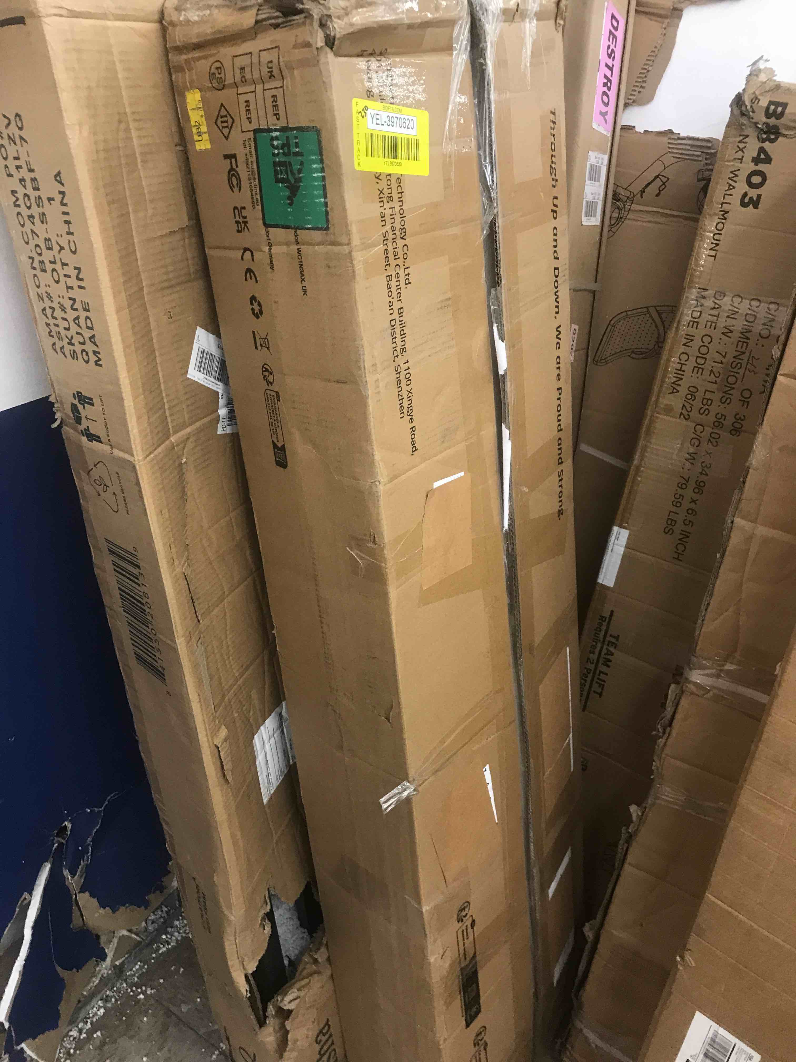 https://s3.amazonaws.com/lotting-images-prod/phillipi/YEL3970620_1678293277529.jpeg