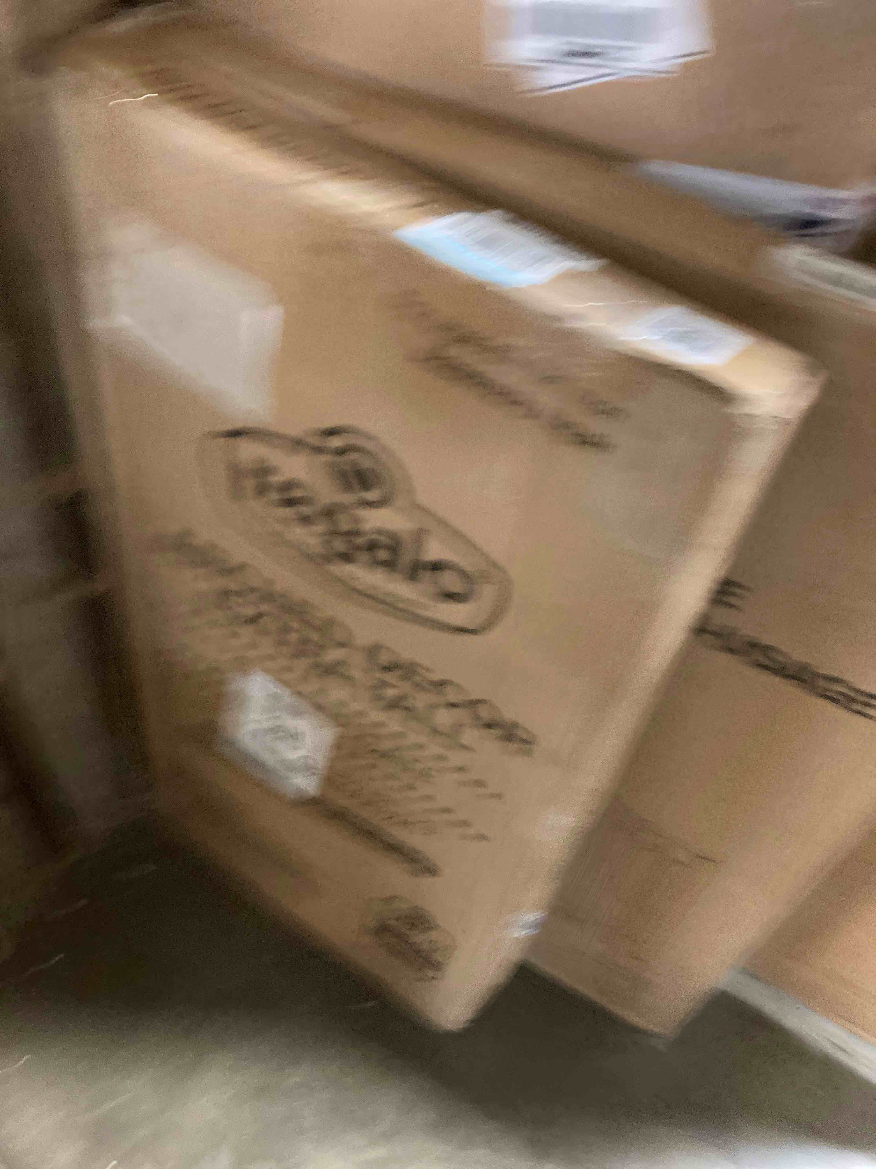 https://s3.amazonaws.com/lotting-images-prod/phillipi/YEL4472919_1682527817506.jpeg
