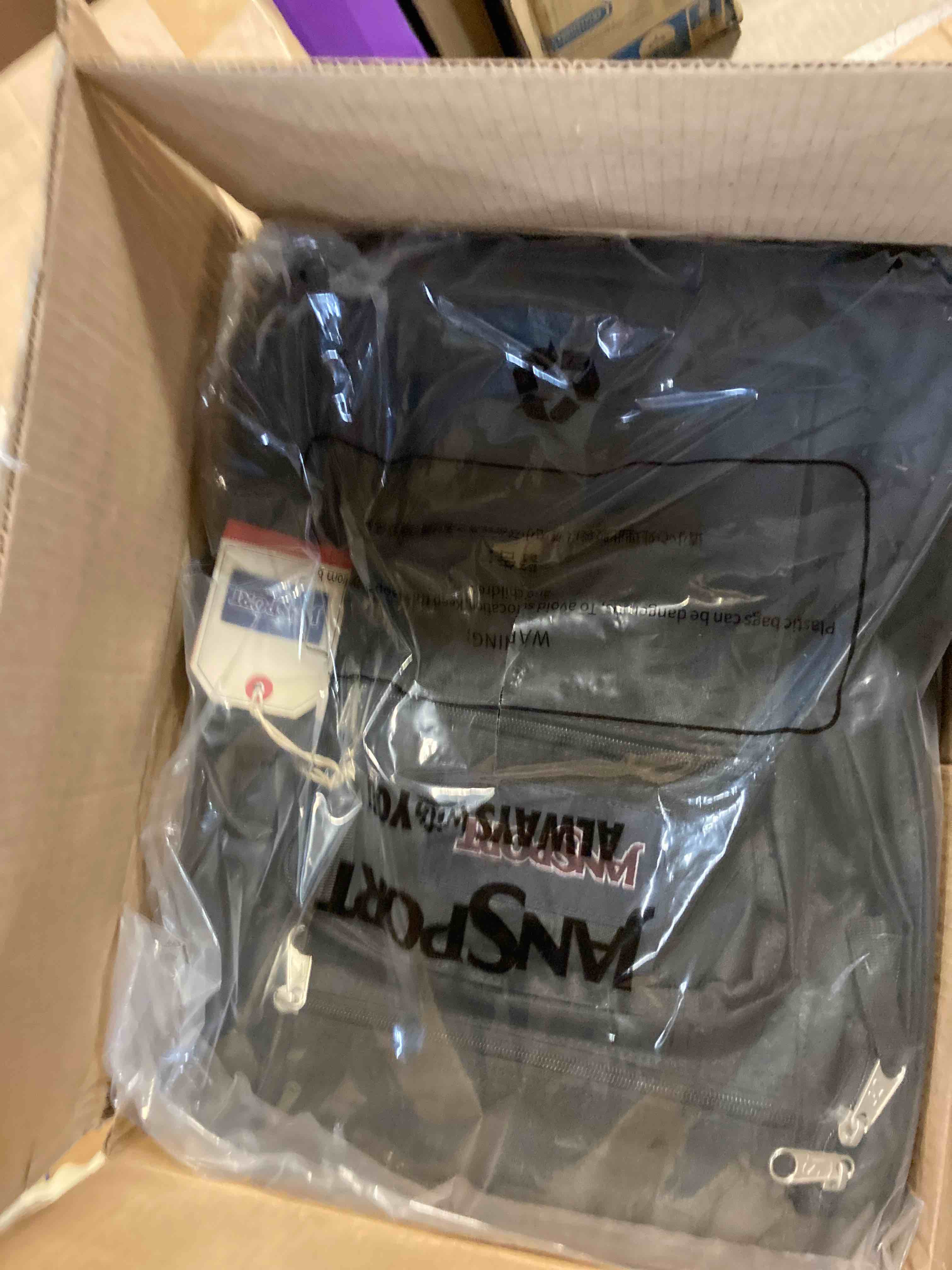 https://s3.amazonaws.com/lotting-images-prod/phillipi/YEL4473857_1698169516462.jpeg
