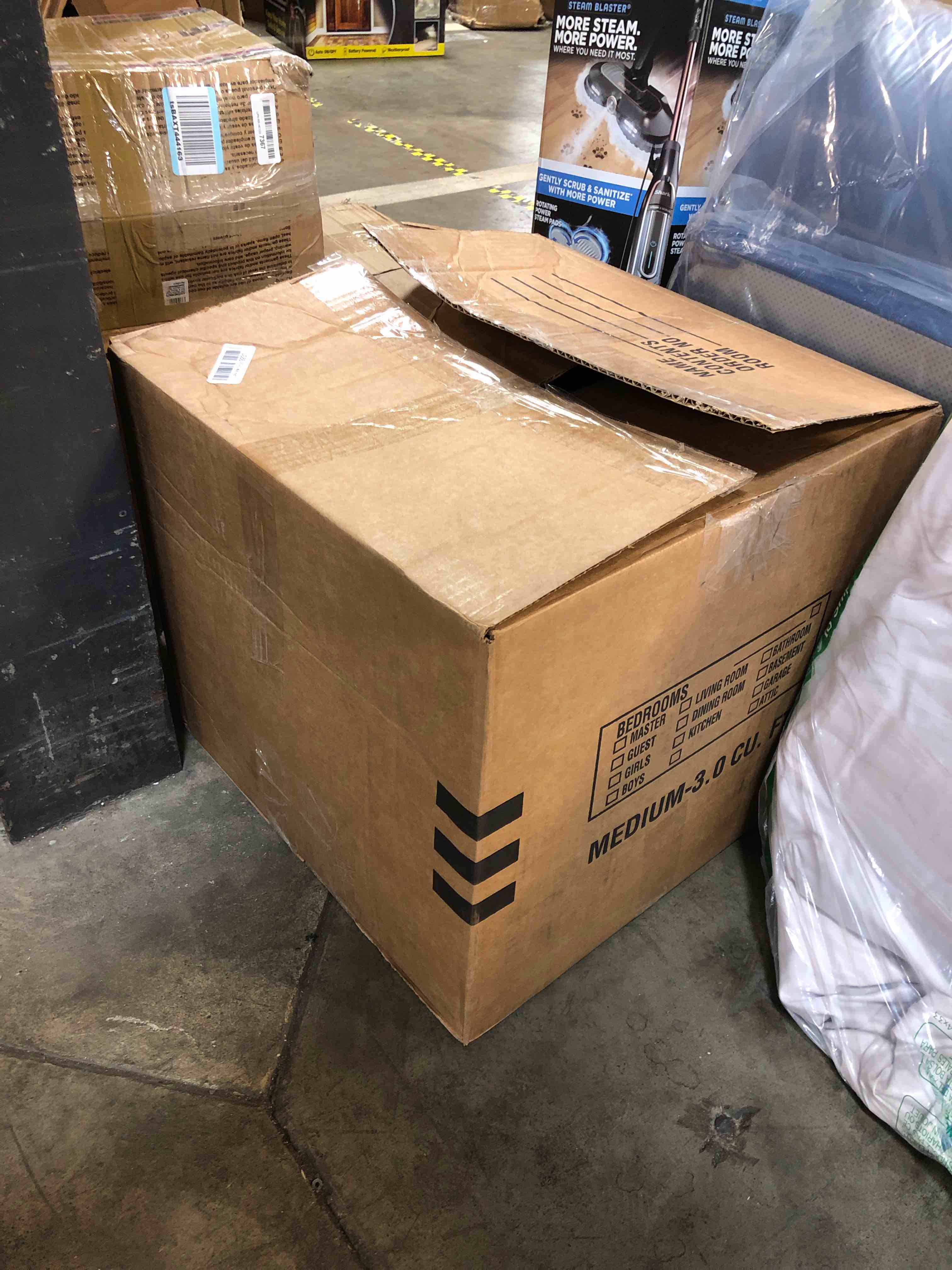 https://s3.amazonaws.com/lotting-images-prod/phillipi/YEL4474099_1699457007144.jpeg