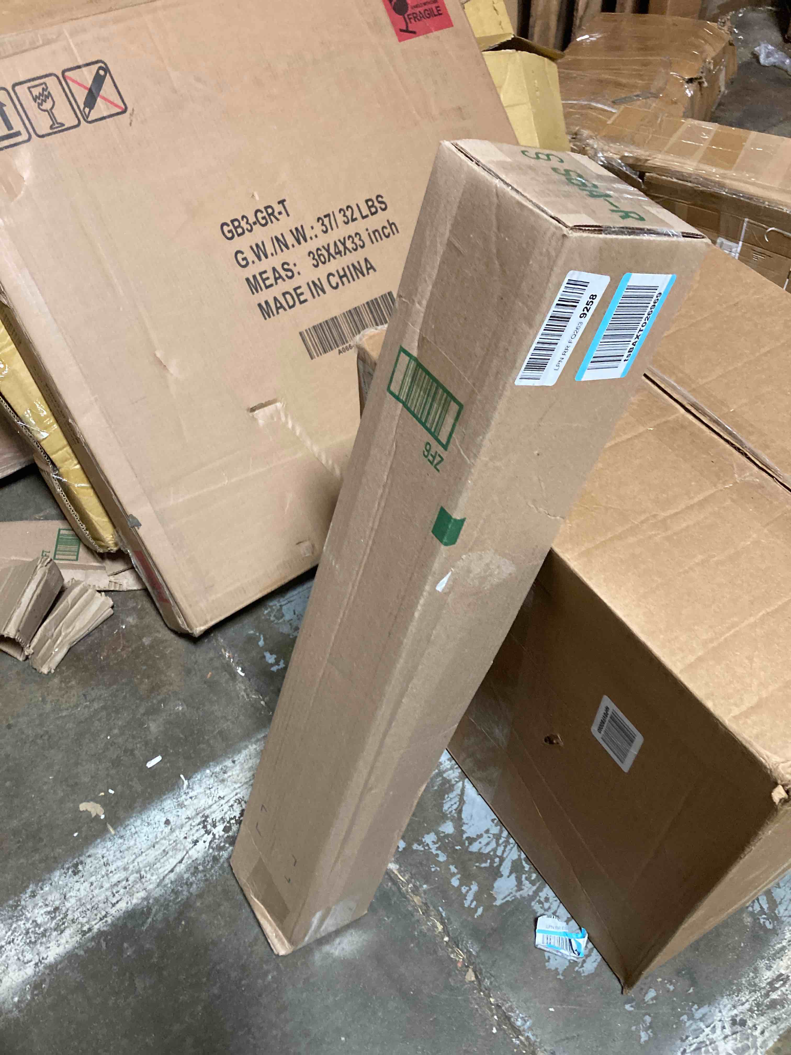 https://s3.amazonaws.com/lotting-images-prod/phillipi/YEL4739005_1694724226194.jpeg