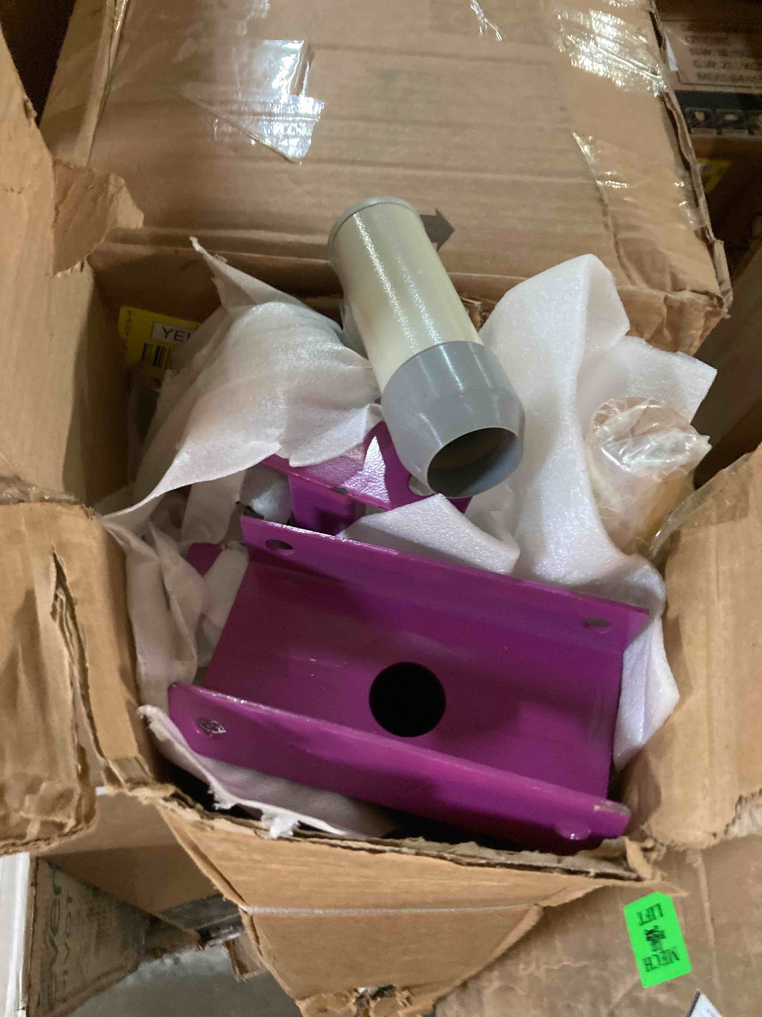 https://s3.amazonaws.com/lotting-images-prod/phillipi/YEL4739203_1695407467229.jpeg