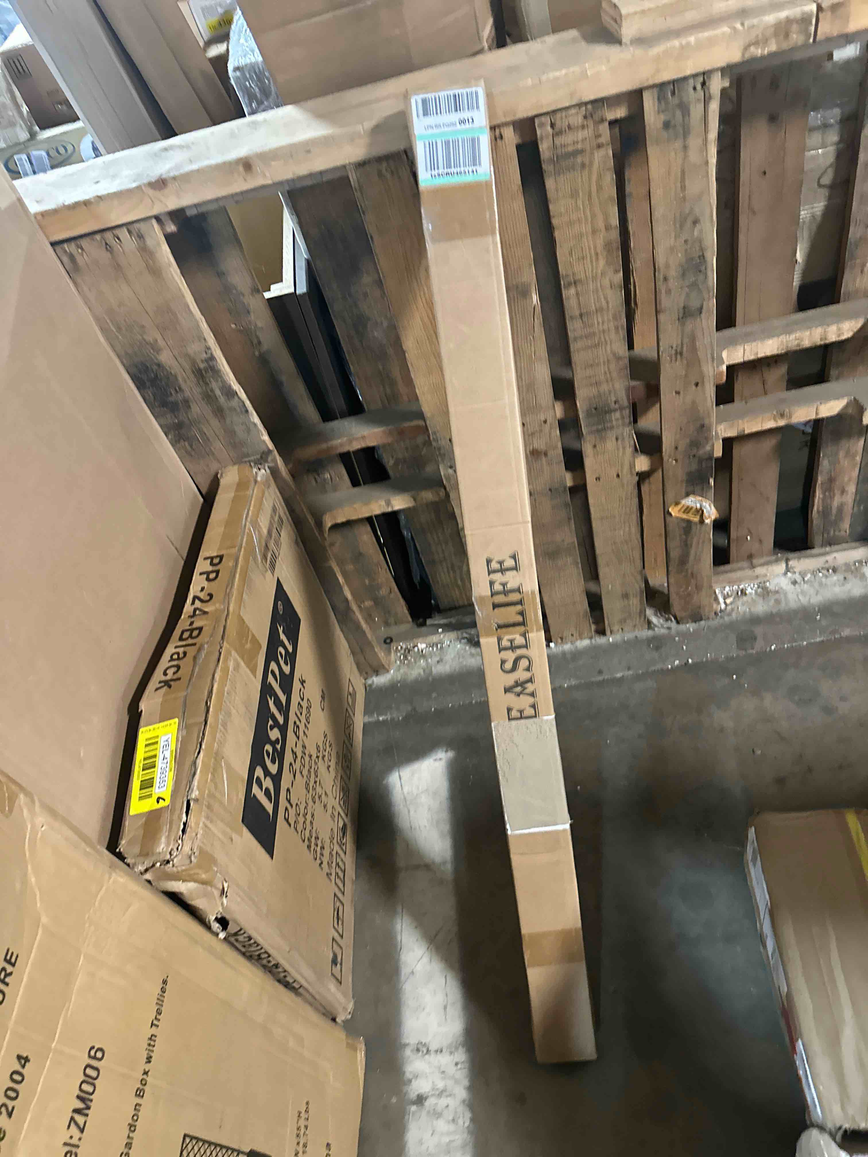 https://s3.amazonaws.com/lotting-images-prod/phillipi/YEL4739355_1695403829913.jpeg