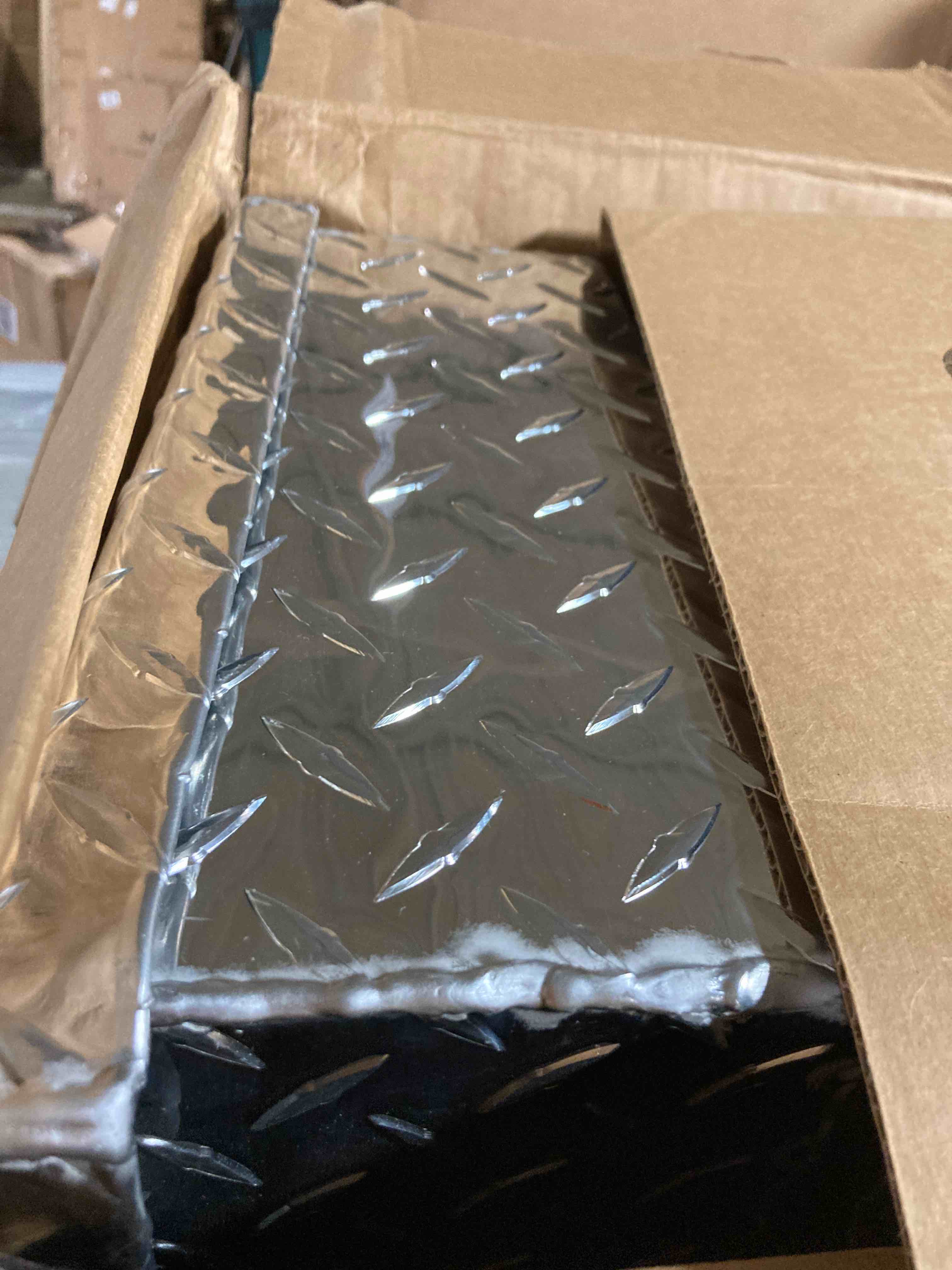 https://s3.amazonaws.com/lotting-images-prod/phillipi/YEL4739658_1695922010888.jpeg