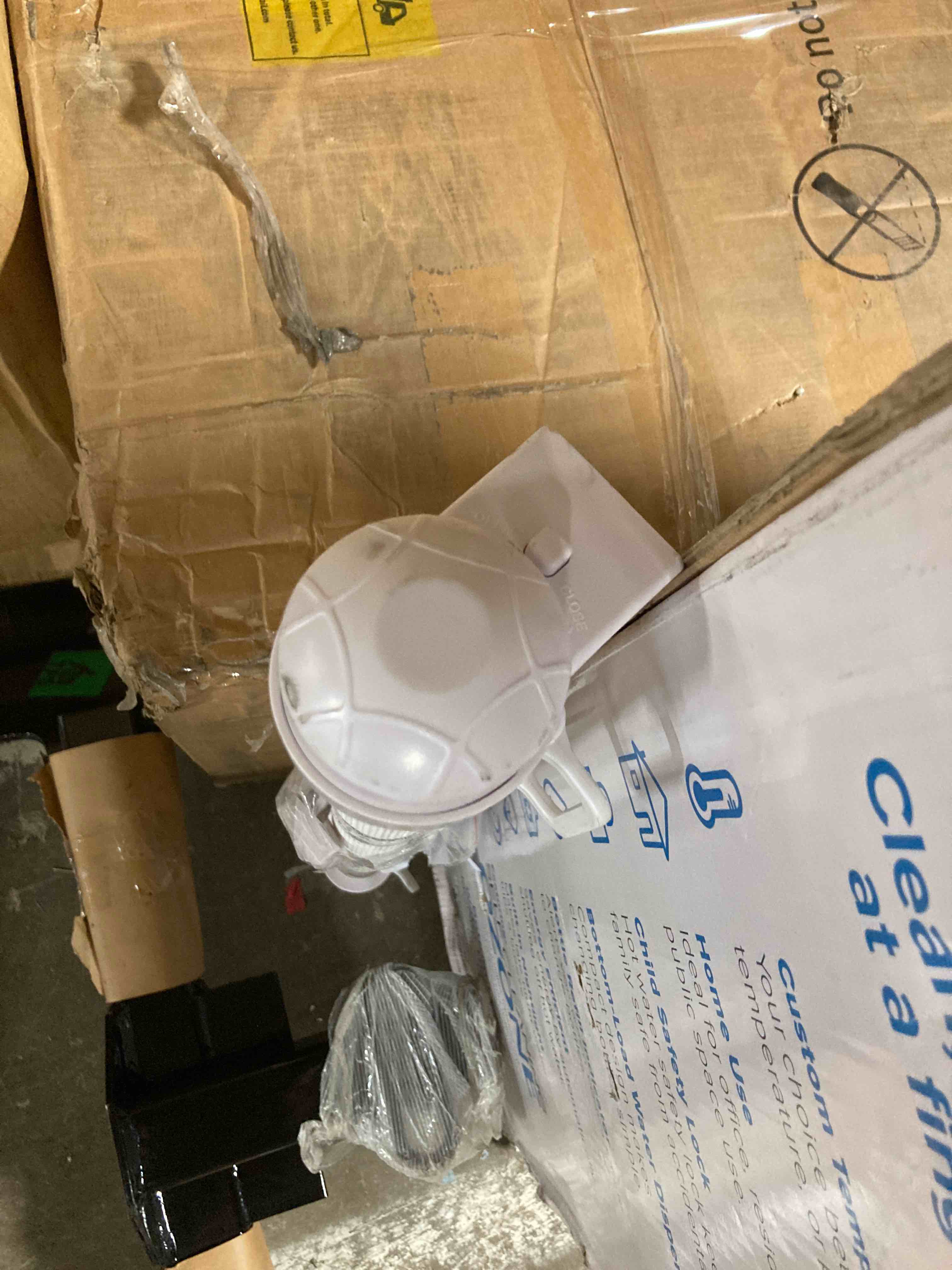 https://s3.amazonaws.com/lotting-images-prod/phillipi/YEL4739664_1695924515625.jpeg