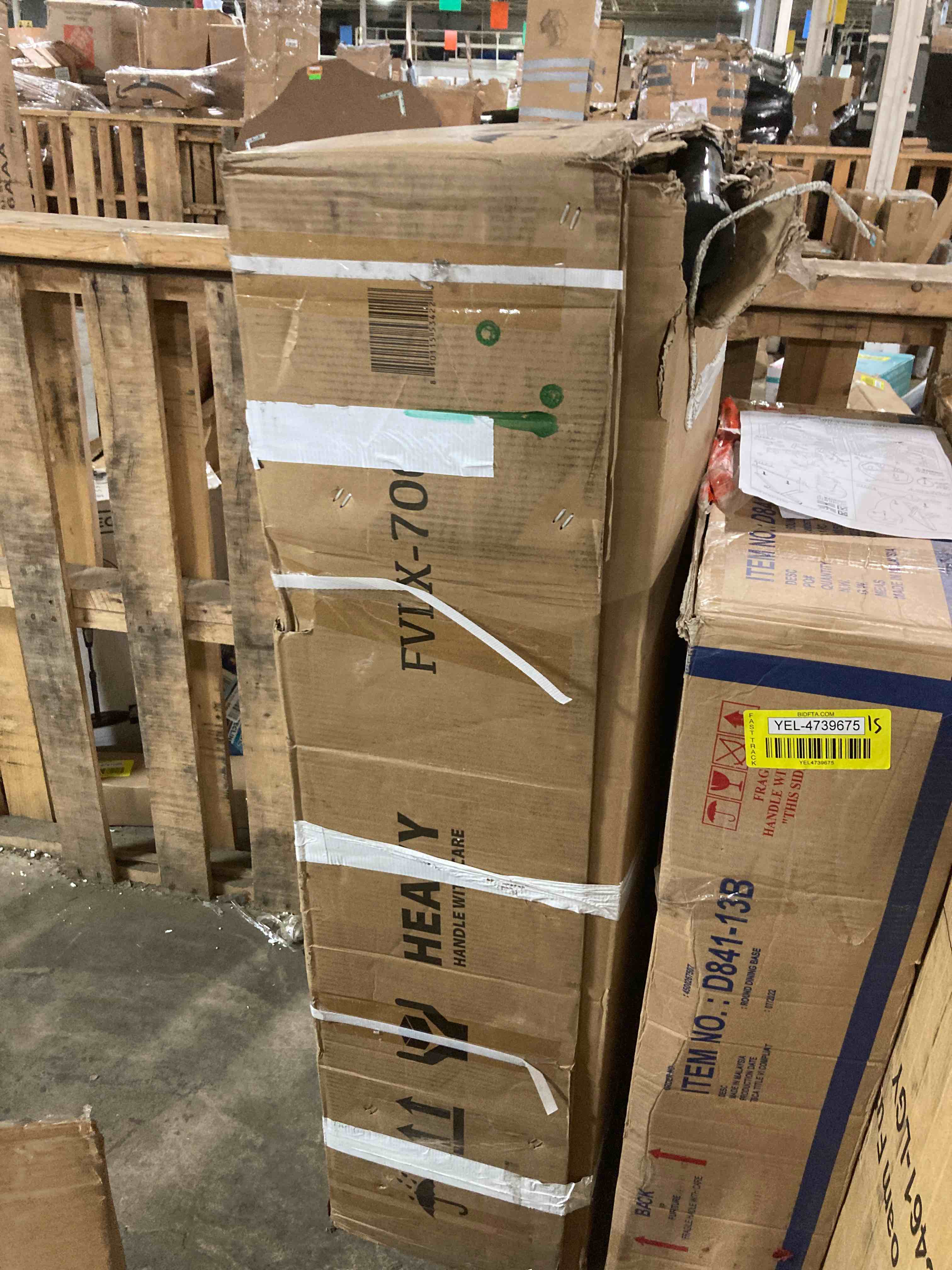 https://s3.amazonaws.com/lotting-images-prod/phillipi/YEL4739676_1695928483622.jpeg