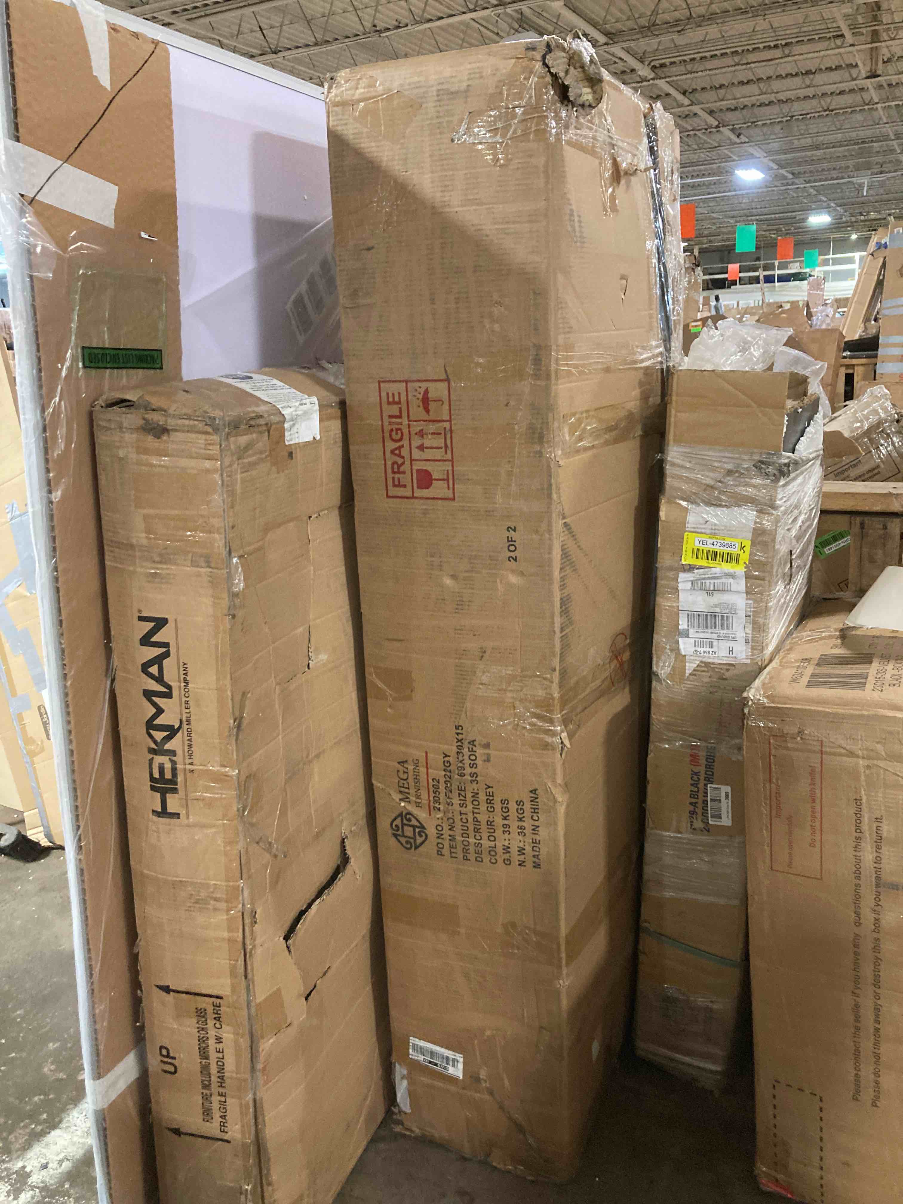 https://s3.amazonaws.com/lotting-images-prod/phillipi/YEL4739686_1695932405542.jpeg