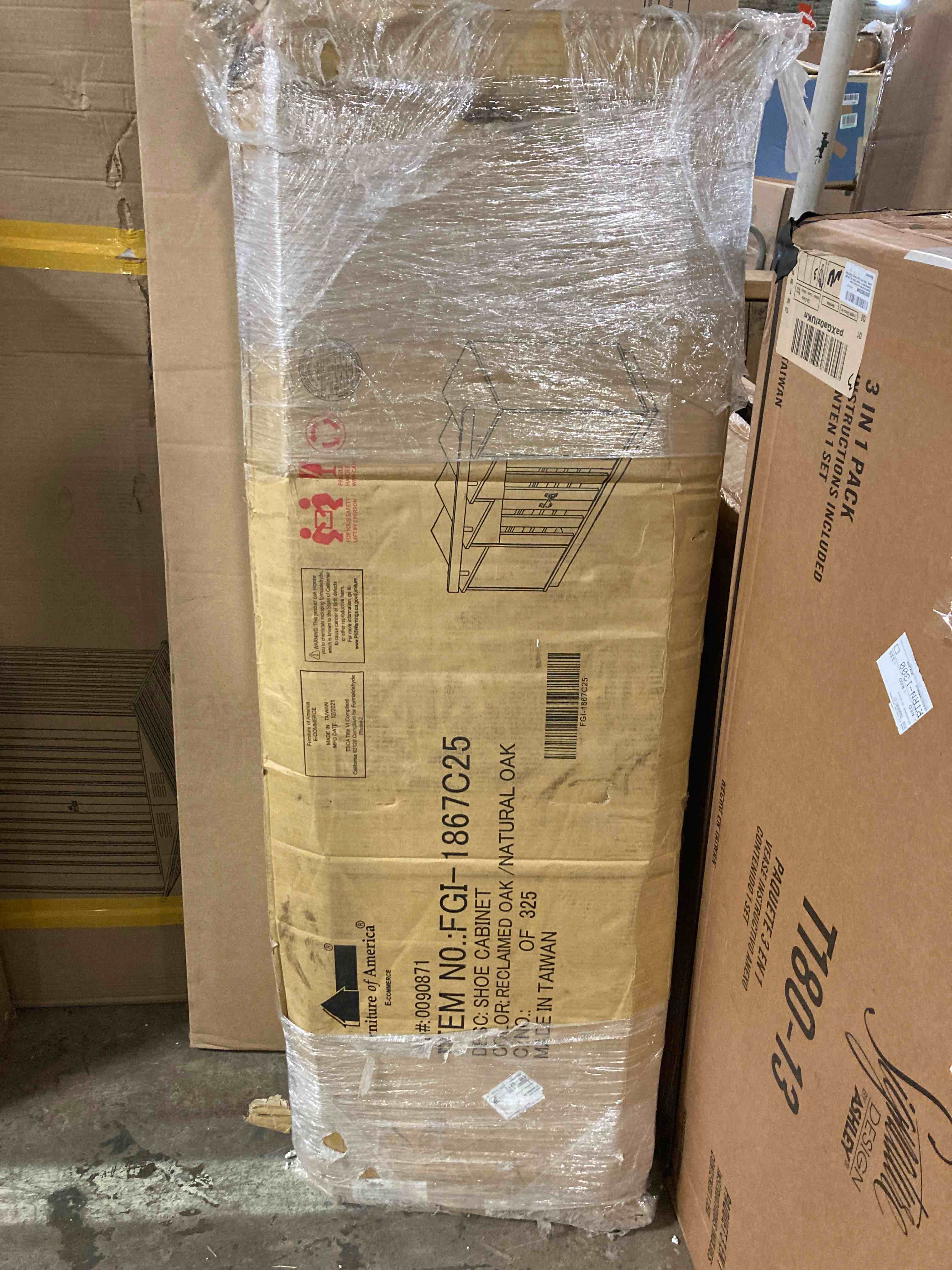 https://s3.amazonaws.com/lotting-images-prod/phillipi/YEL4739706_1696004205651.jpeg