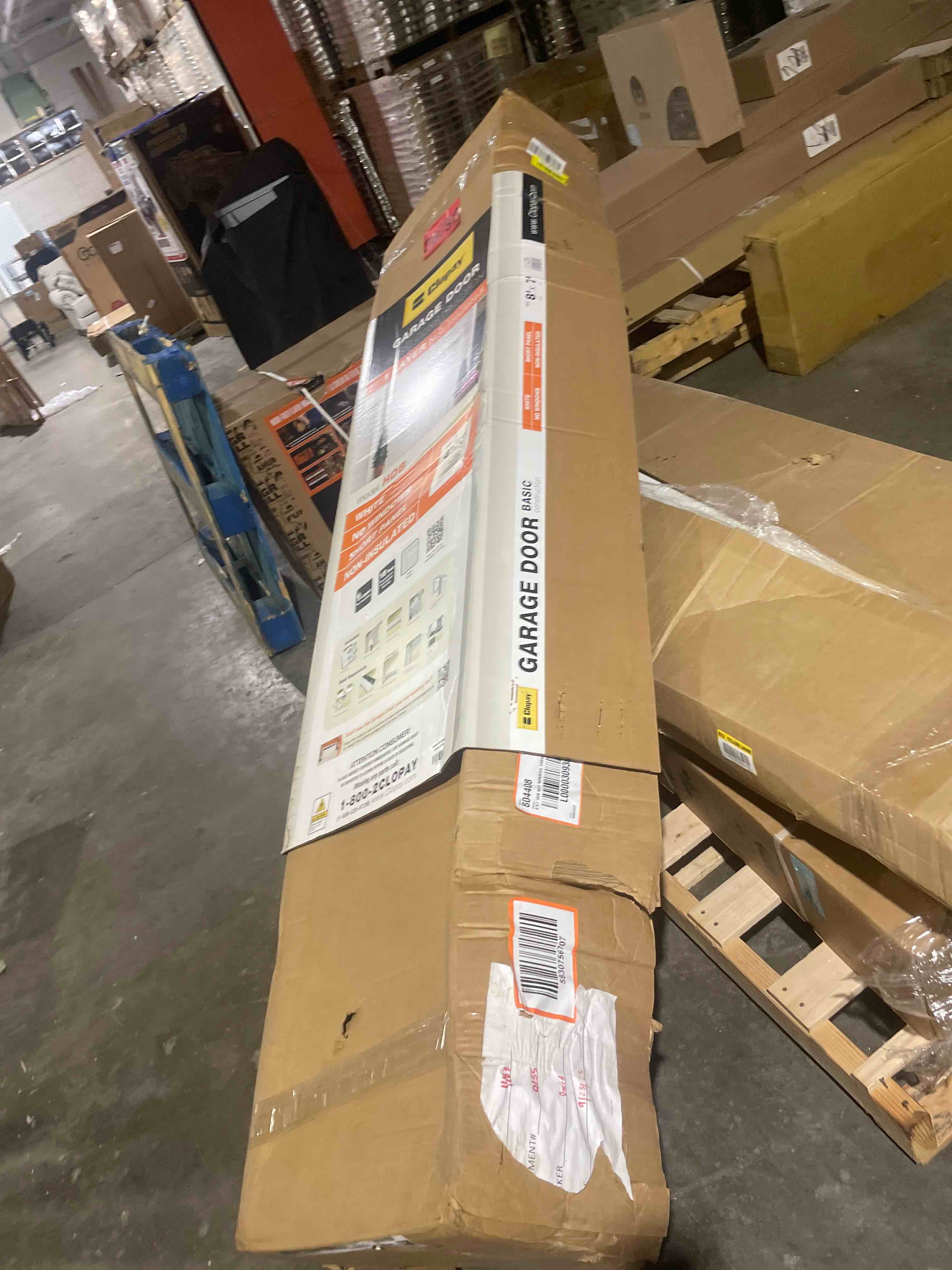 https://s3.amazonaws.com/lotting-images-prod/phillipi/YEL4740150_1696948155857.jpeg