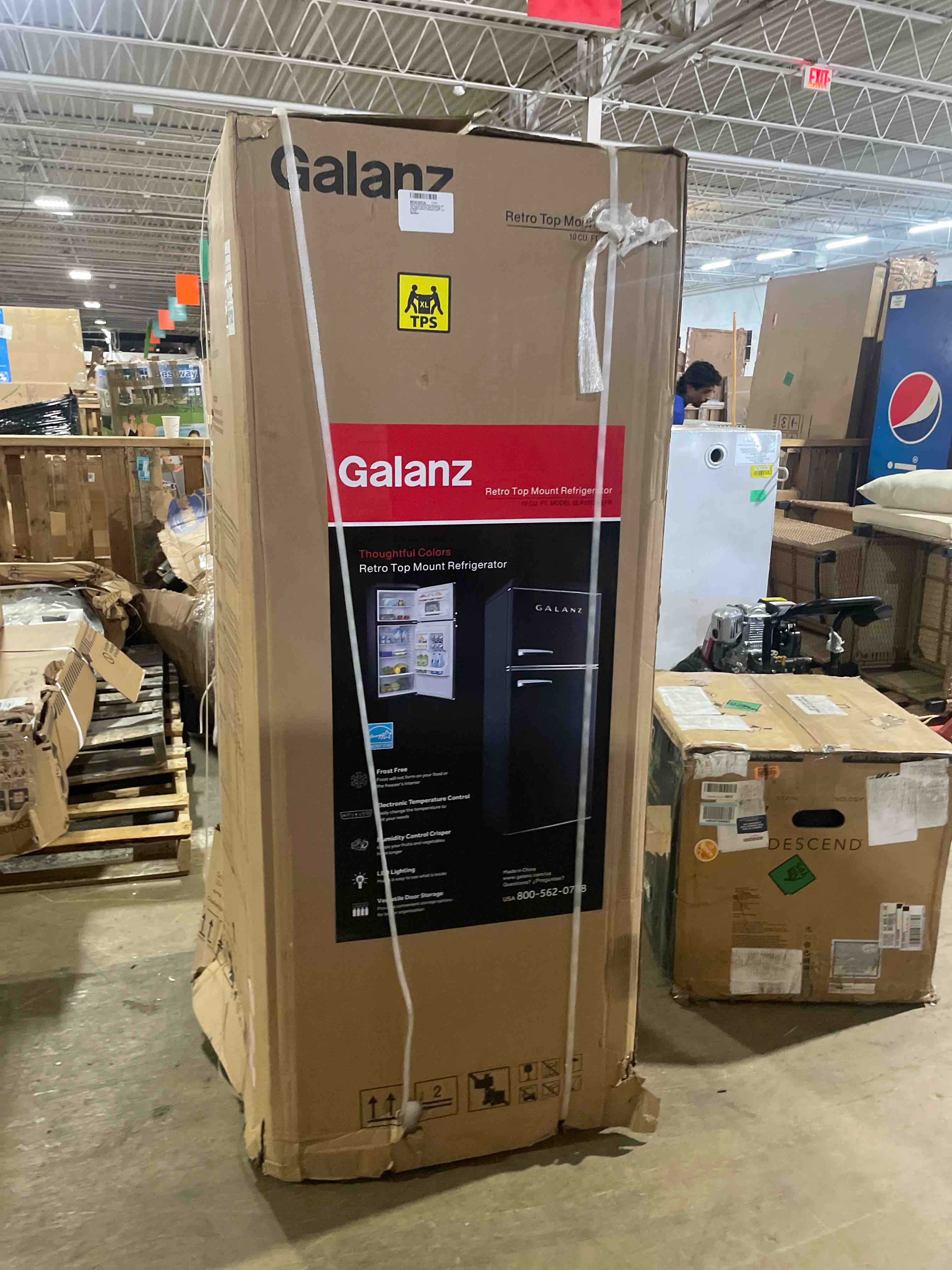 https://s3.amazonaws.com/lotting-images-prod/phillipi/YEL4741067_1693927077466.jpeg