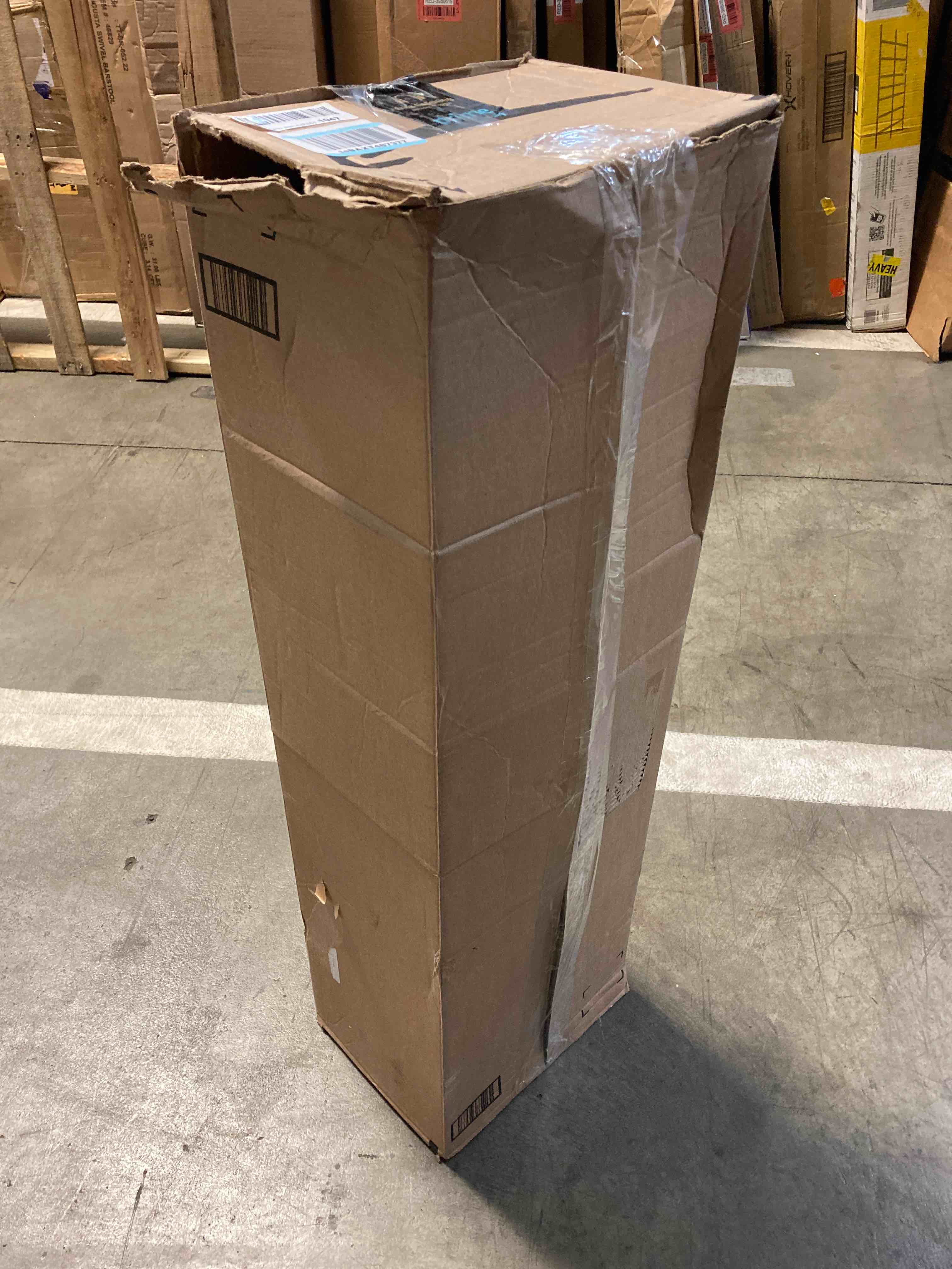 https://s3.amazonaws.com/lotting-images-prod/phillipi/YEL4742583_1685570071596.jpeg