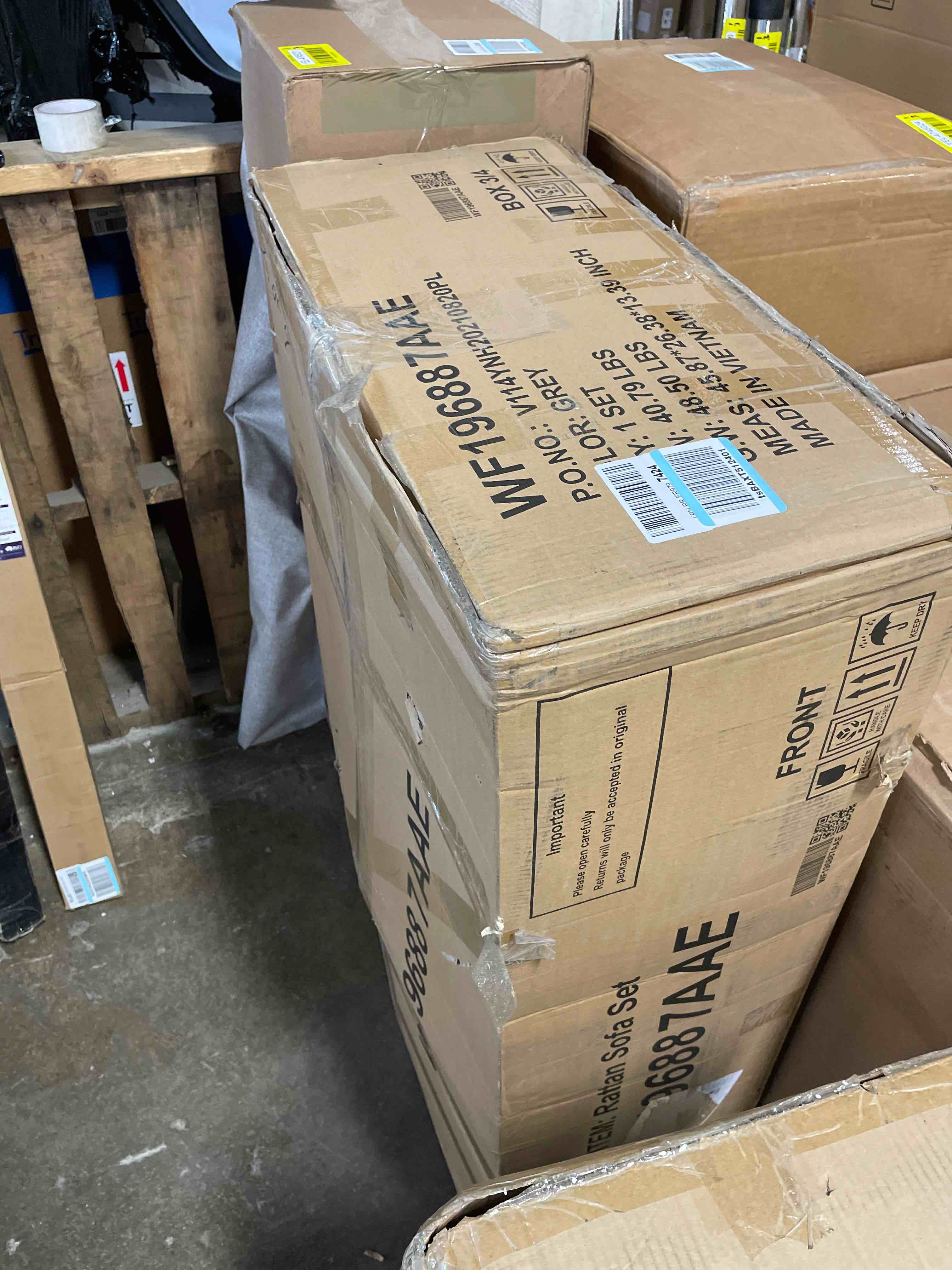 https://s3.amazonaws.com/lotting-images-prod/phillipi/YEL4745035_1685733021720.jpeg