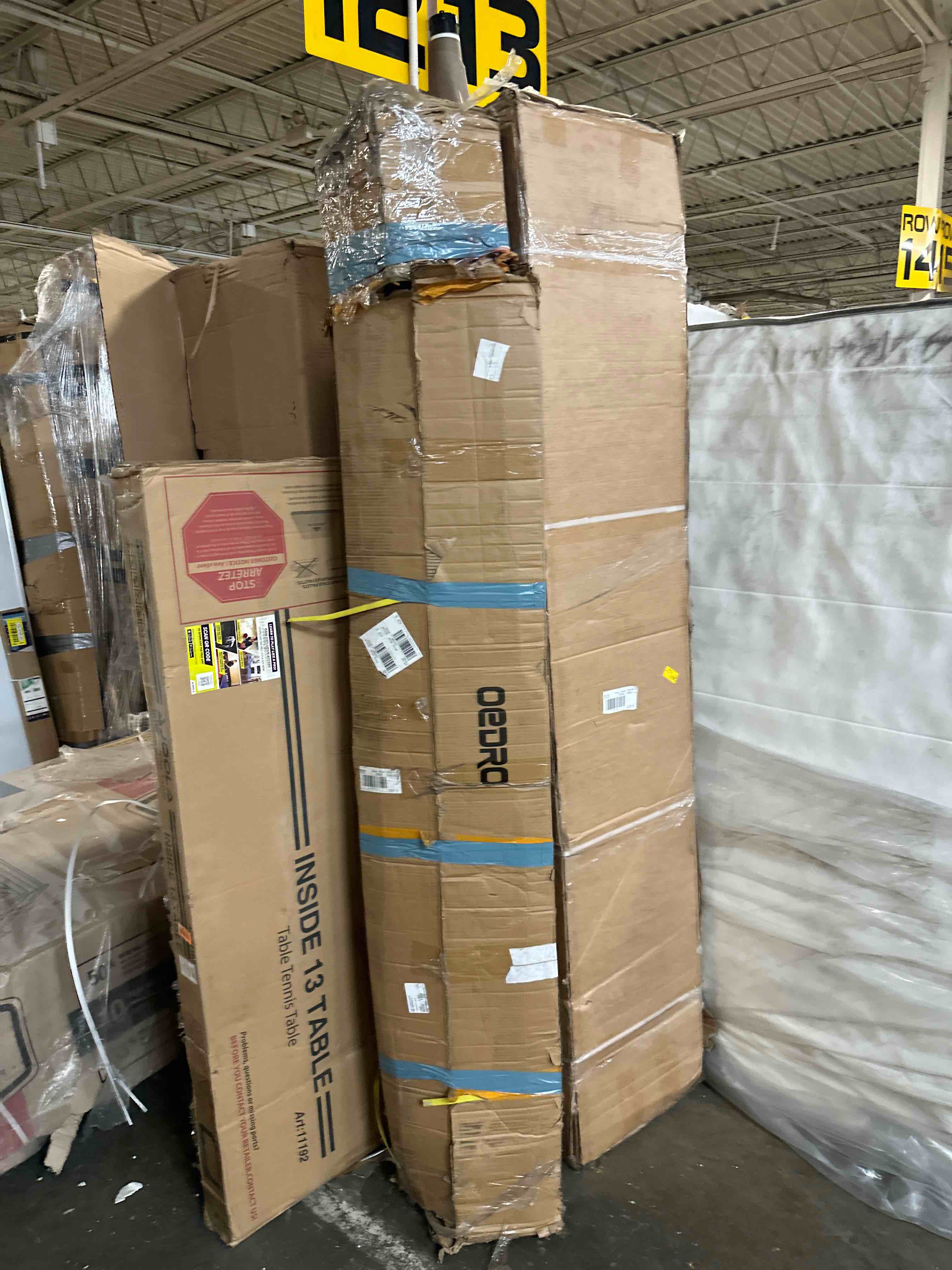 https://s3.amazonaws.com/lotting-images-prod/phillipi/YEL4745131_1685738498524.jpeg
