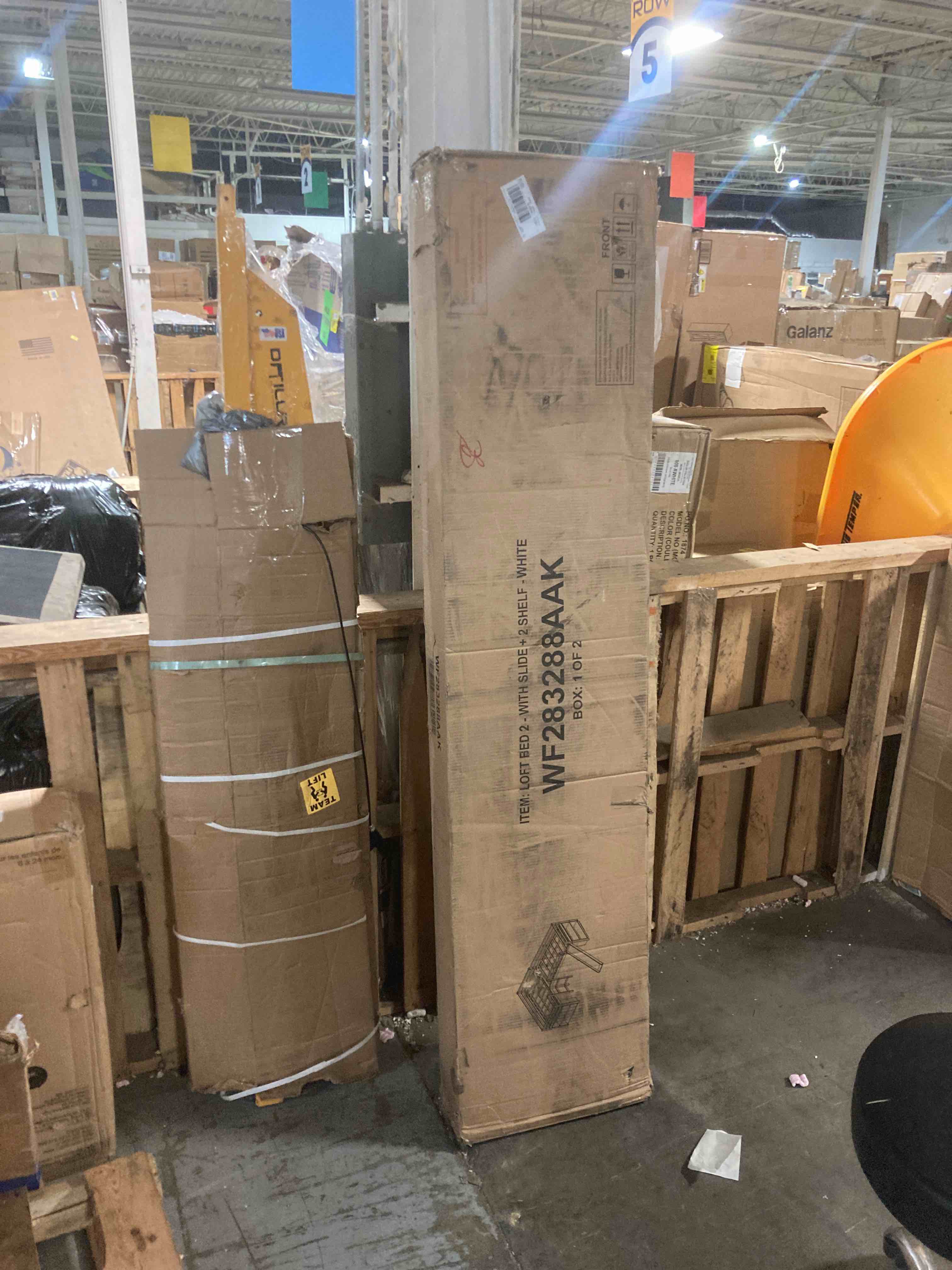 https://s3.amazonaws.com/lotting-images-prod/phillipi/YEL4745599_1686168947964.jpeg