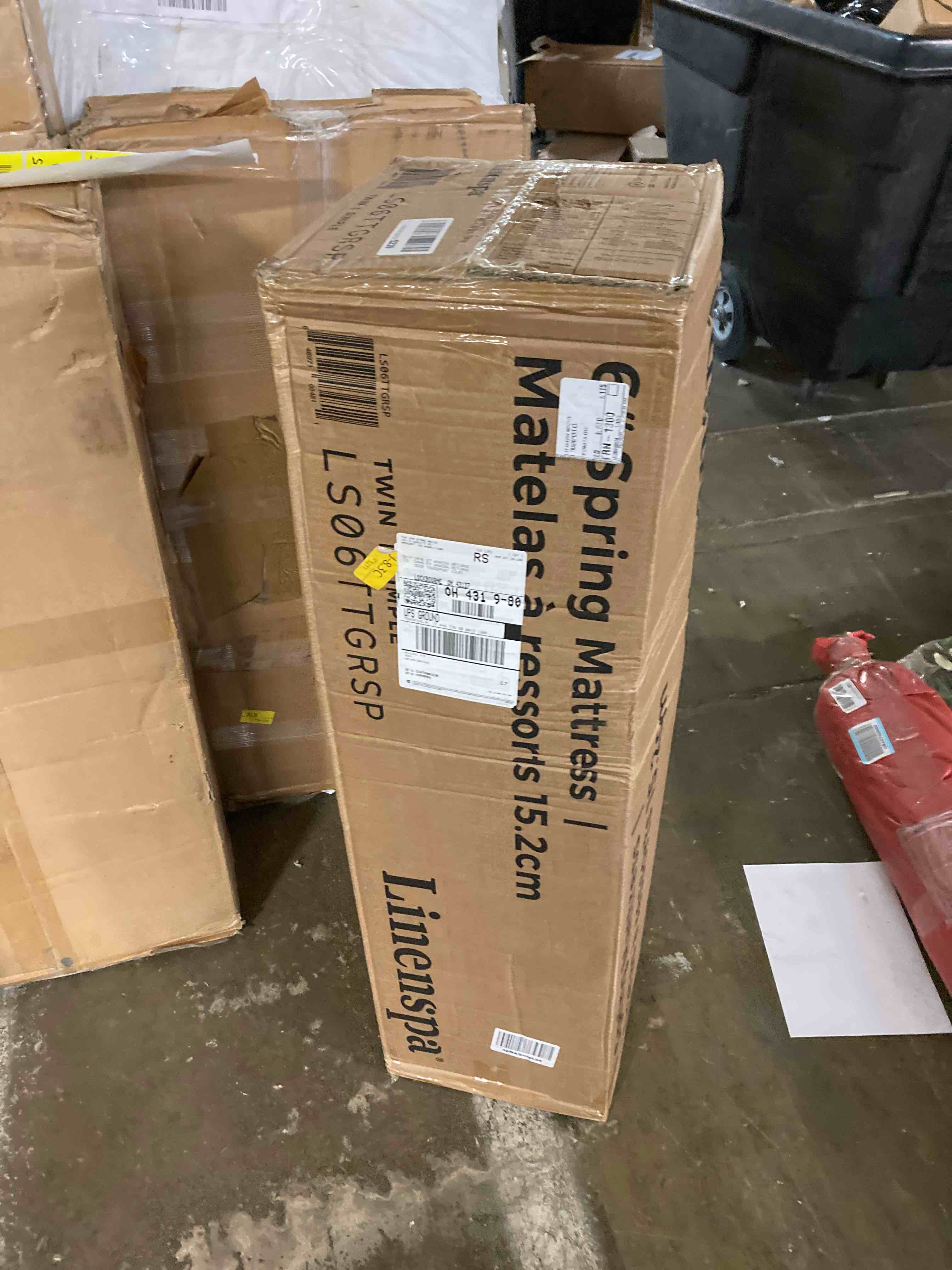 https://s3.amazonaws.com/lotting-images-prod/phillipi/YEL4745965_1686668141277.jpeg