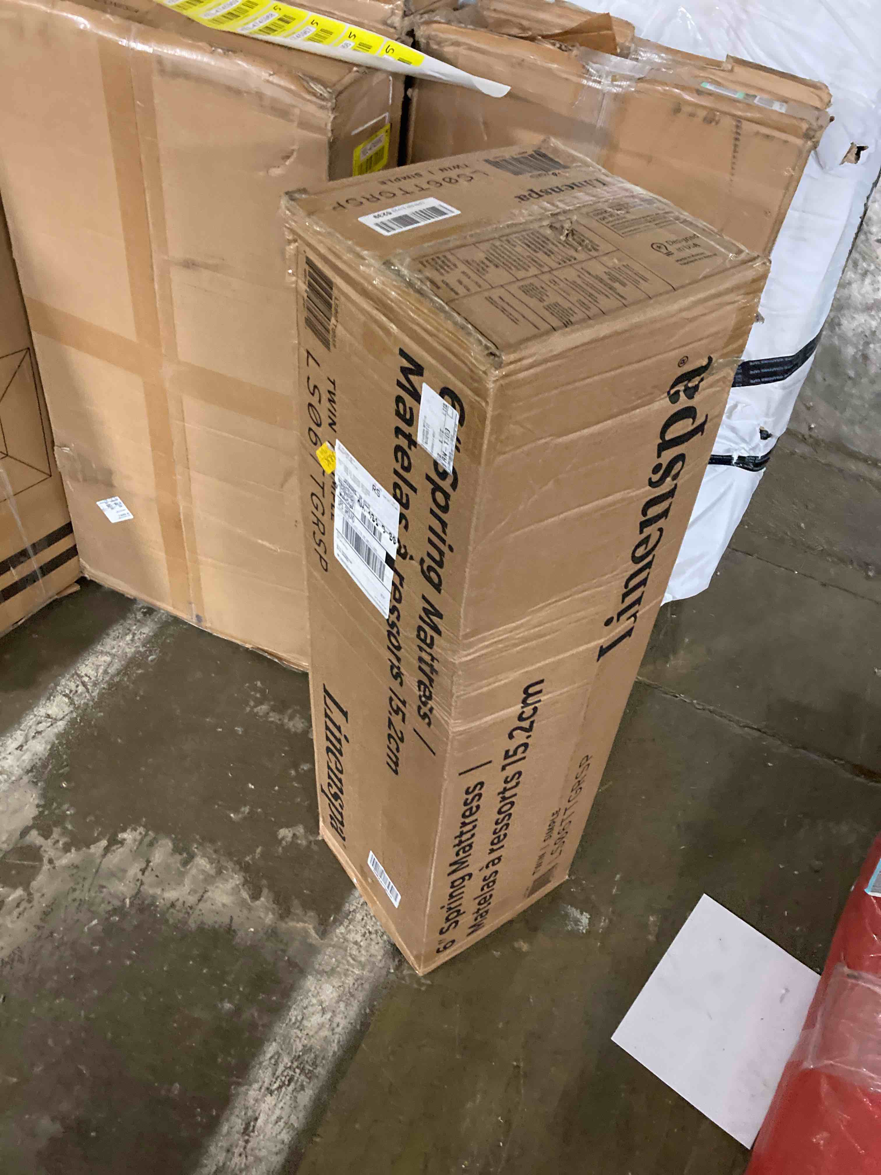 https://s3.amazonaws.com/lotting-images-prod/phillipi/YEL4745965_1686668143562.jpeg
