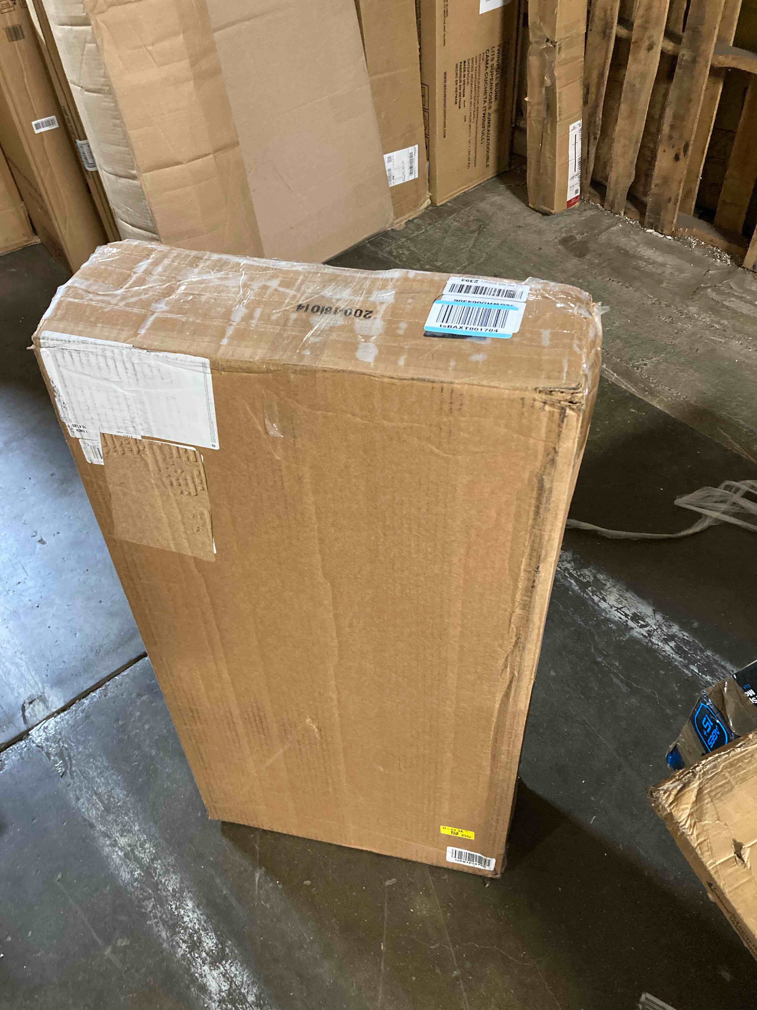 https://s3.amazonaws.com/lotting-images-prod/phillipi/YEL4746272_1686767911395.jpeg
