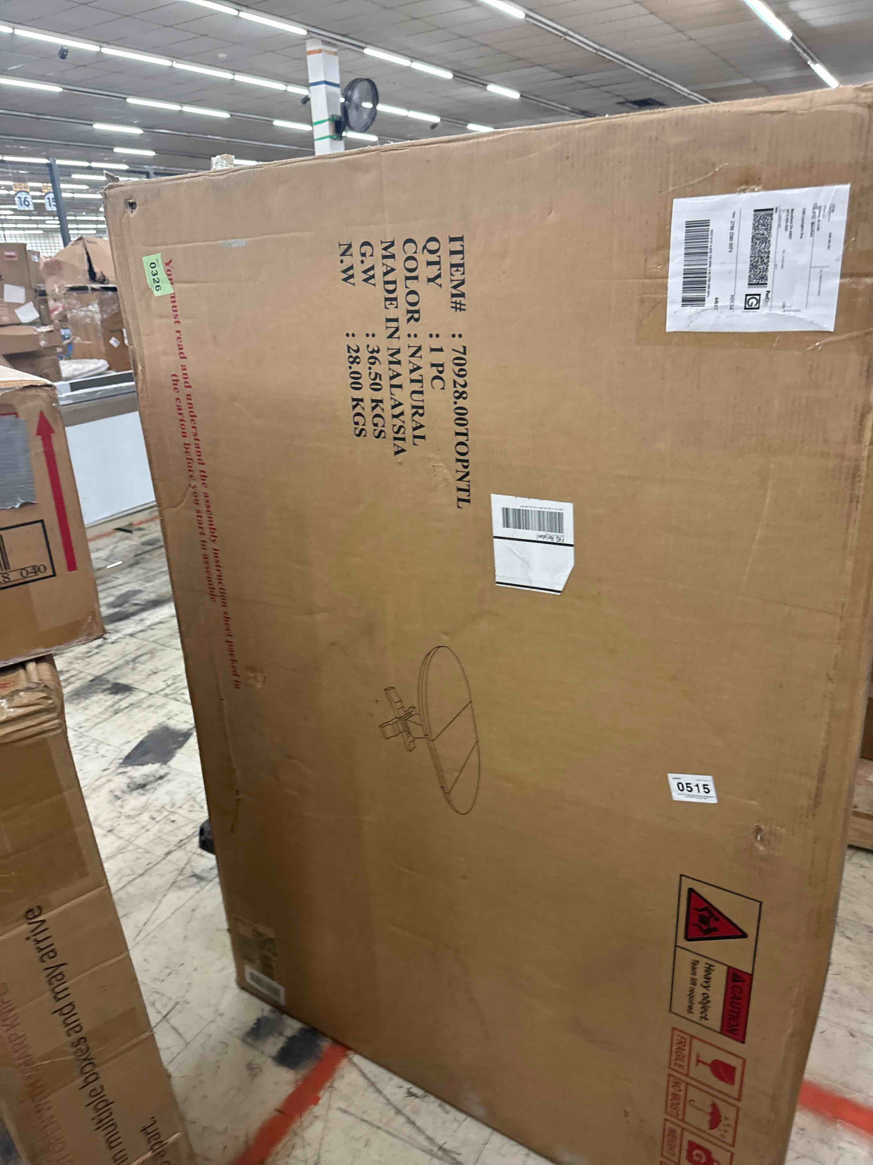 https://s3.amazonaws.com/lotting-images-prod/phillipi/YEL5013089_1726770046141.jpeg